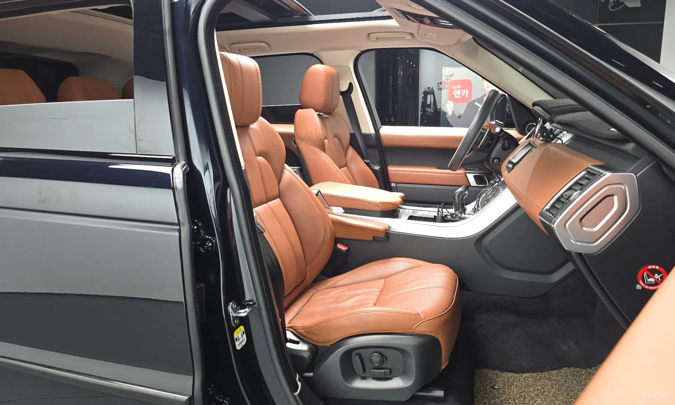 Land Rover Range Rover Sport 2nd Generation превью 11