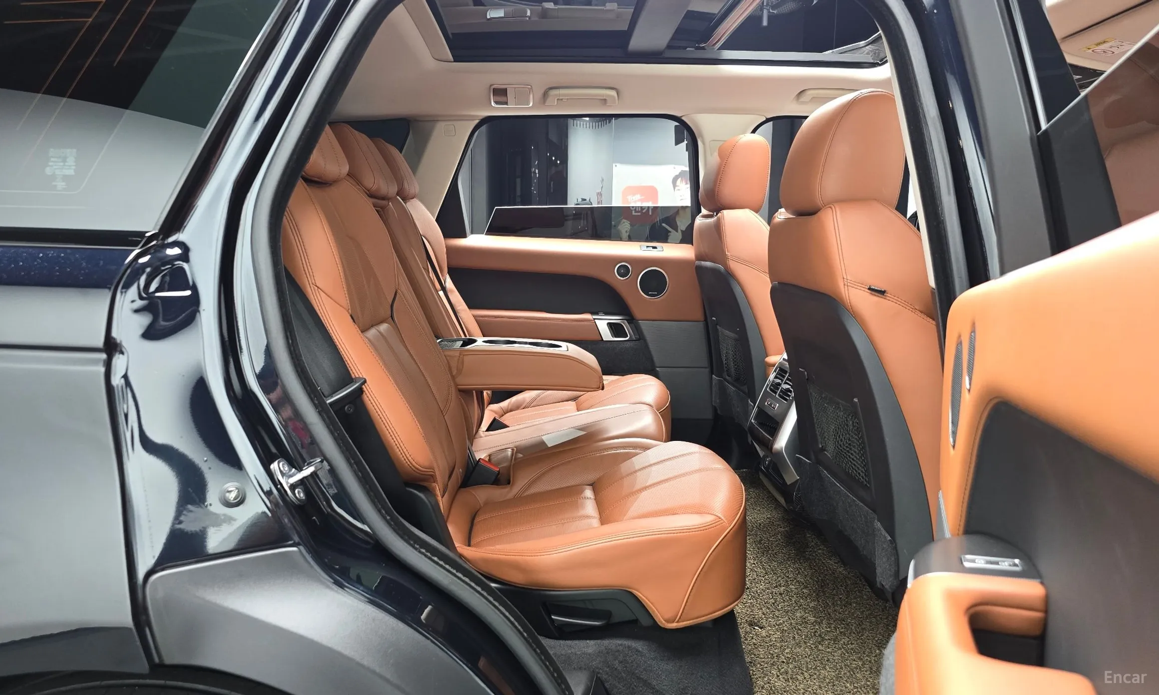 Land Rover Range Rover Sport 2nd Generation превью 12