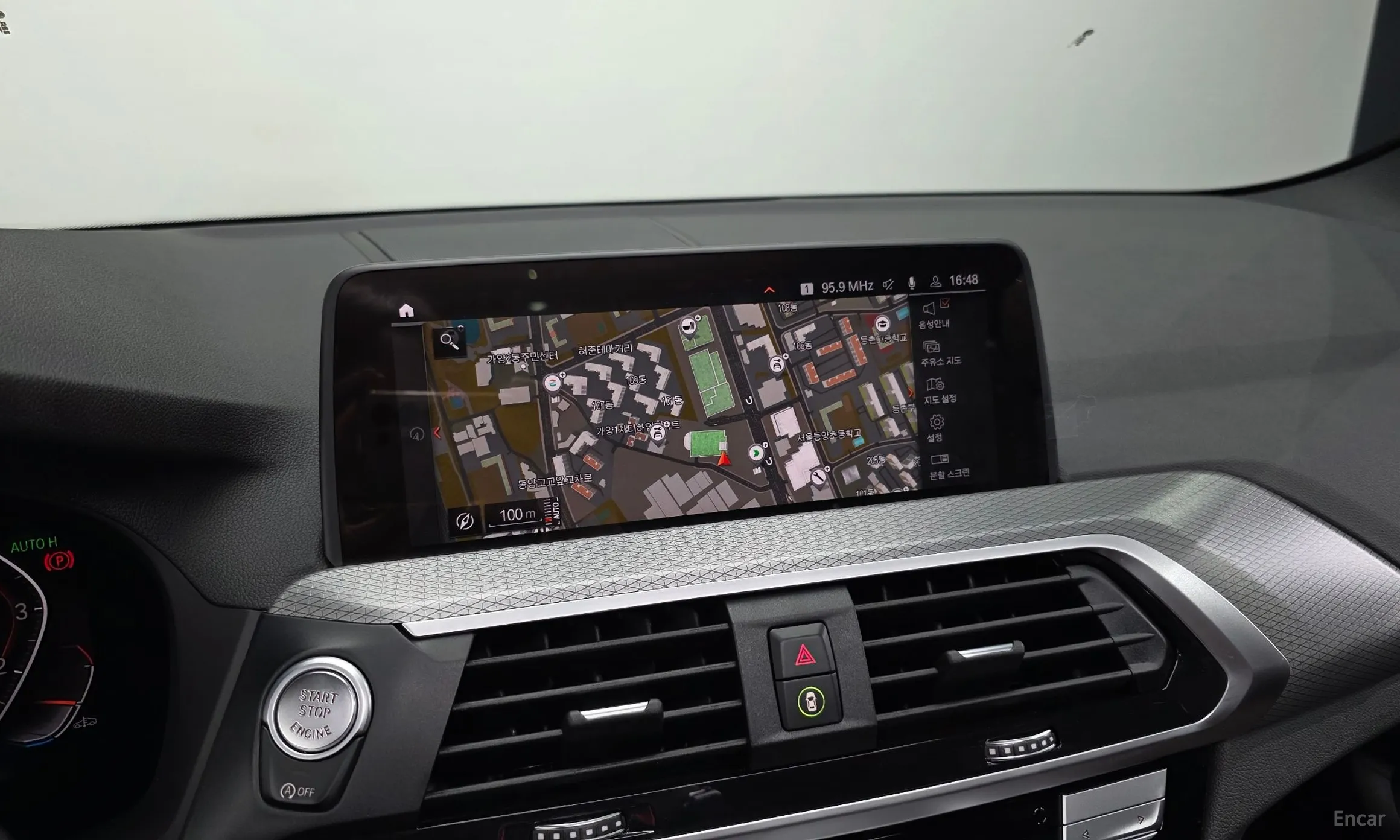 BMW X3 (G01) превью 14
