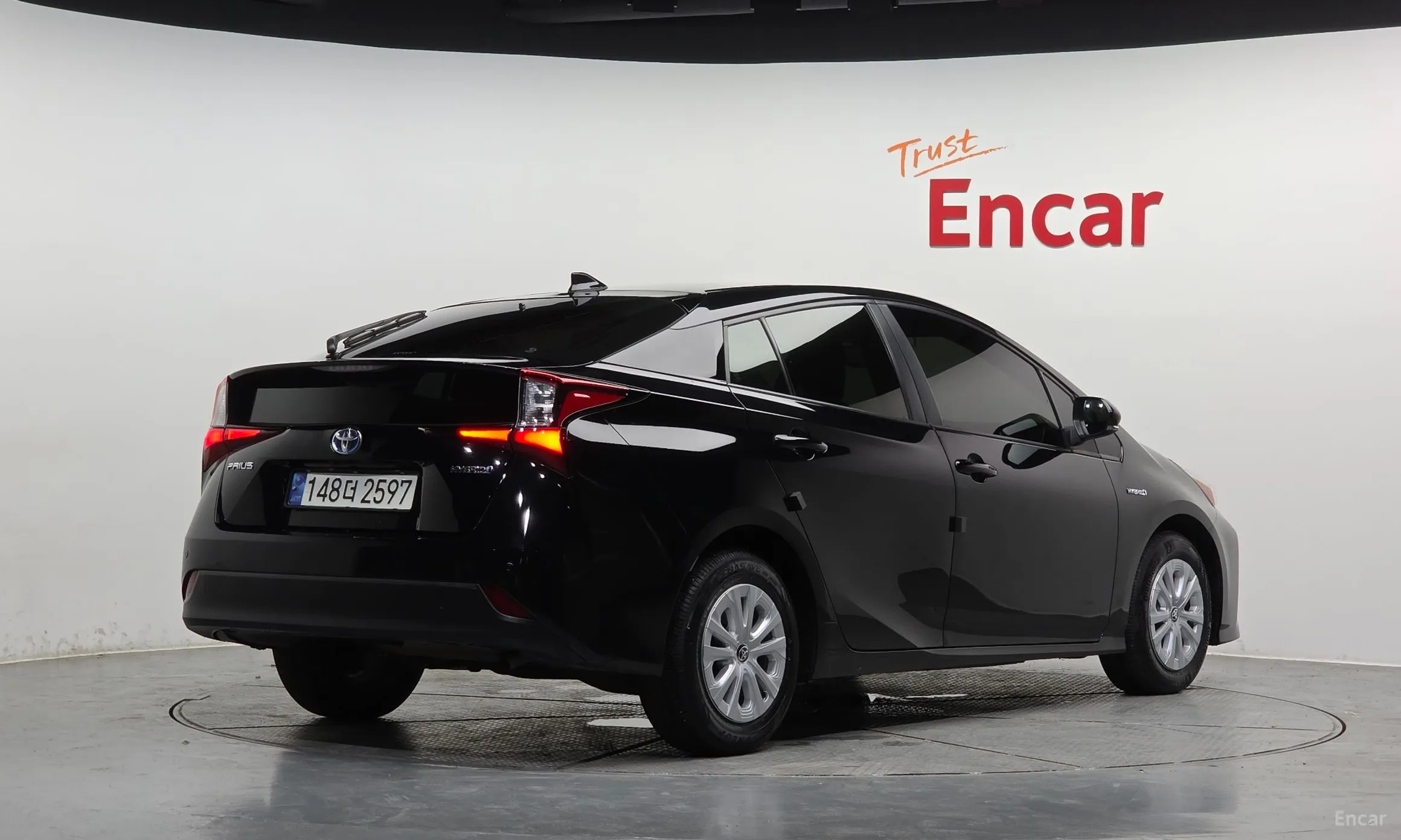 Toyota Prius 4th Generation