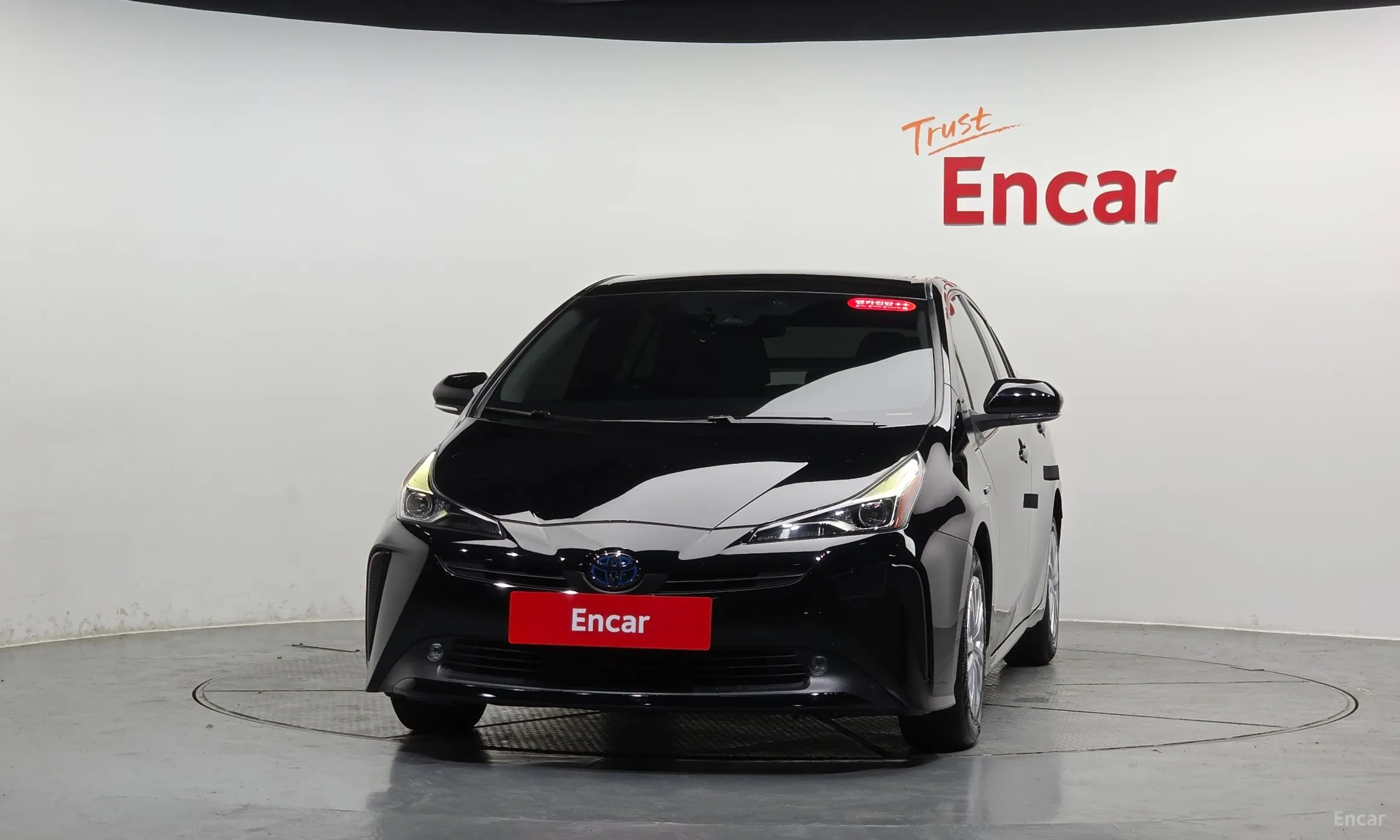 Toyota Prius 4th Generation превью 3