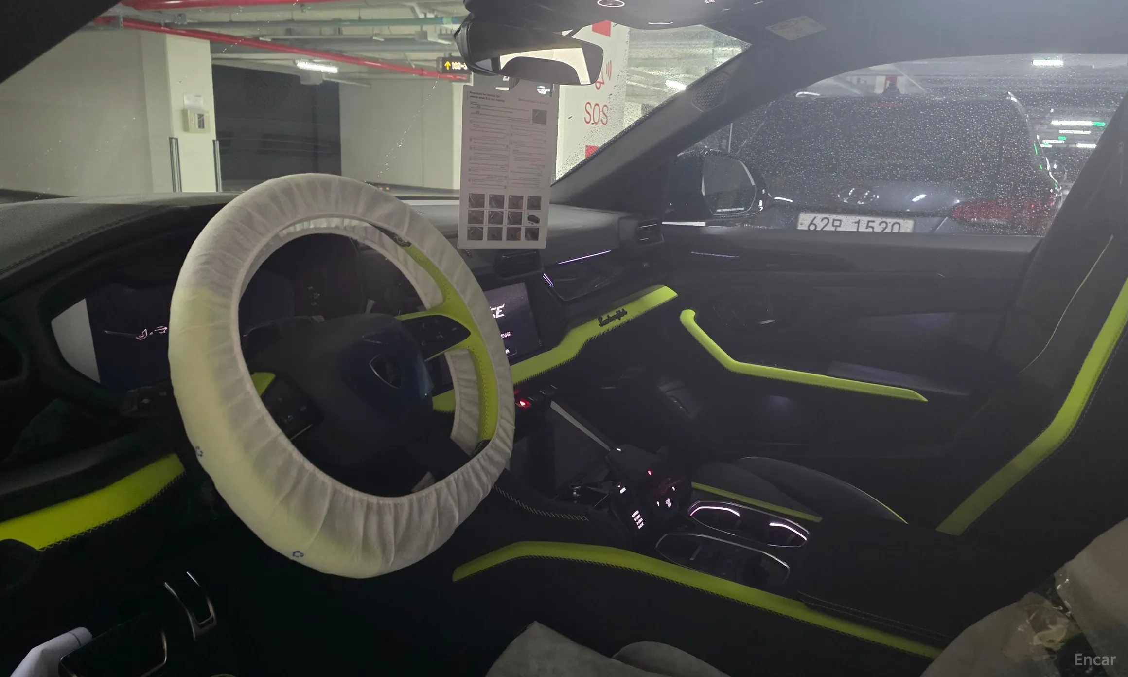 Lamborghini Urus превью 3