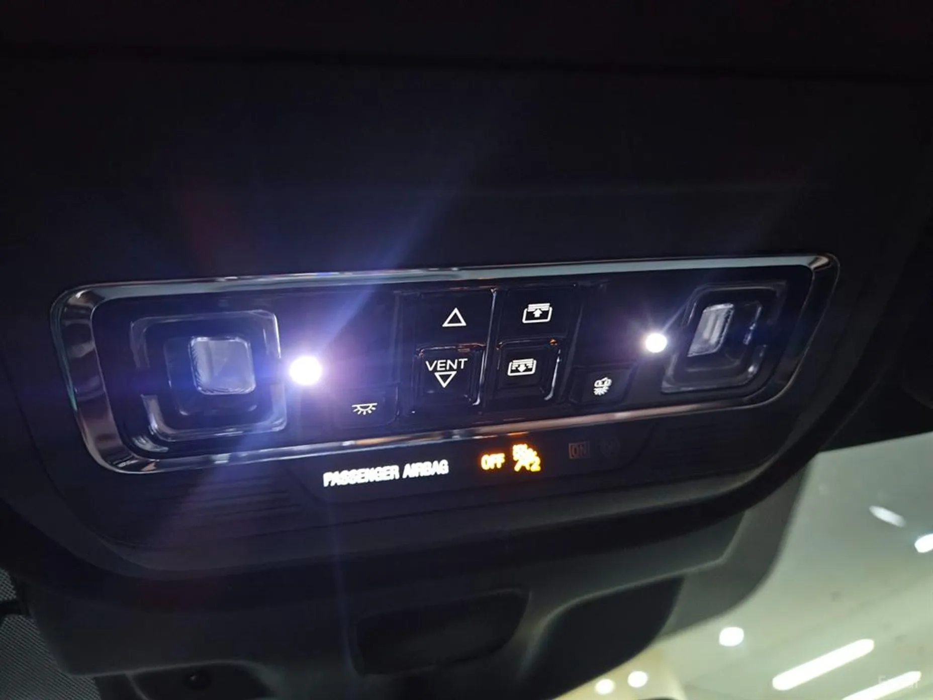 Lincoln Aviator 2nd Generation превью 20