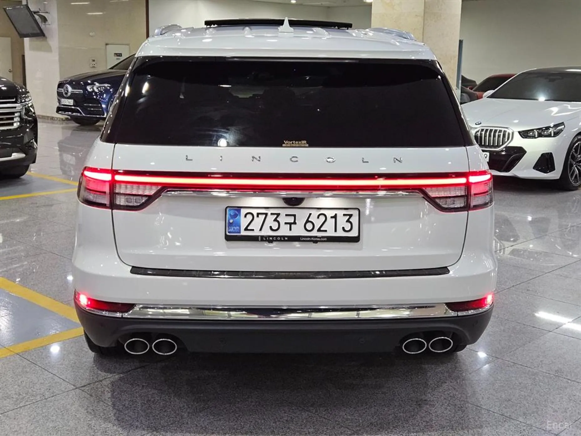 Lincoln Aviator 2nd Generation превью 3