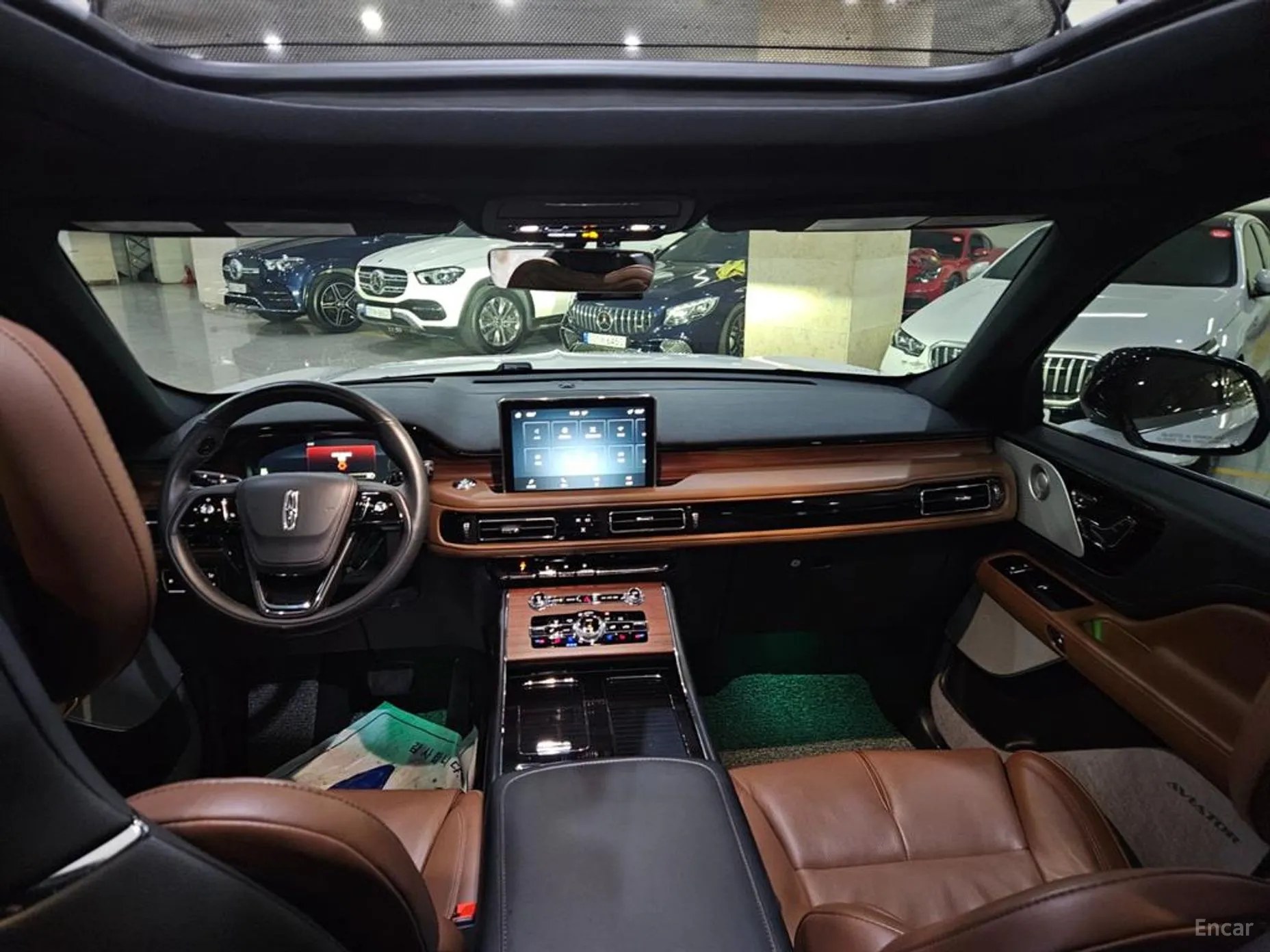 Lincoln Aviator 2nd Generation превью 8
