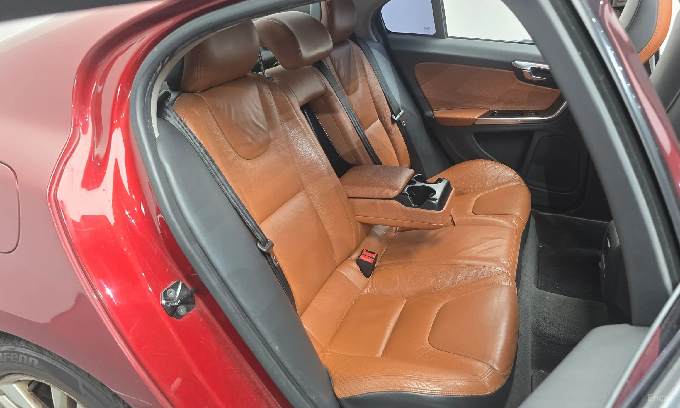 Volvo S60 превью 12