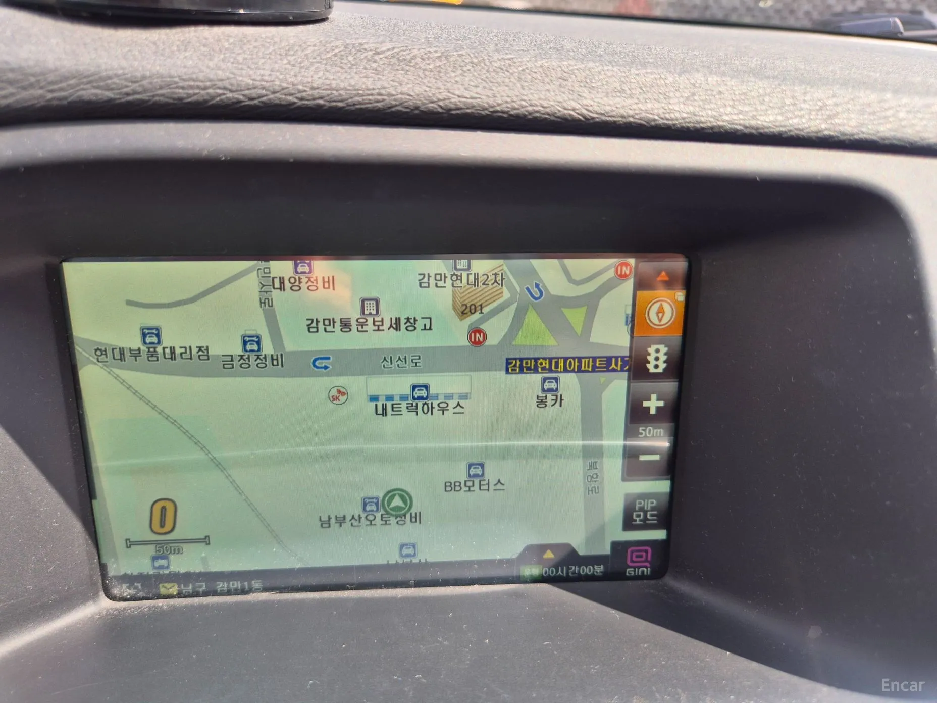 Volvo S60 превью 14