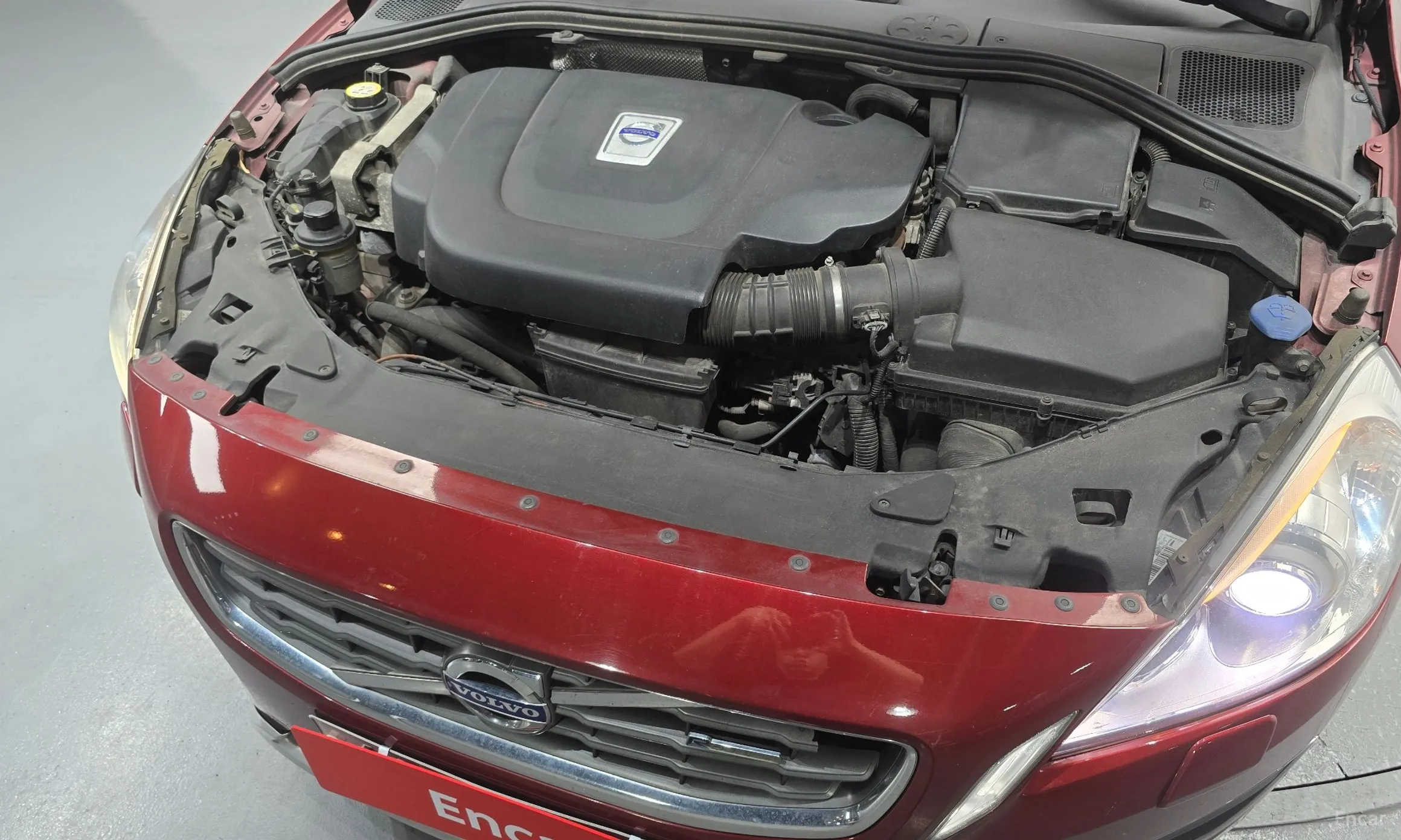 Volvo S60 превью 6