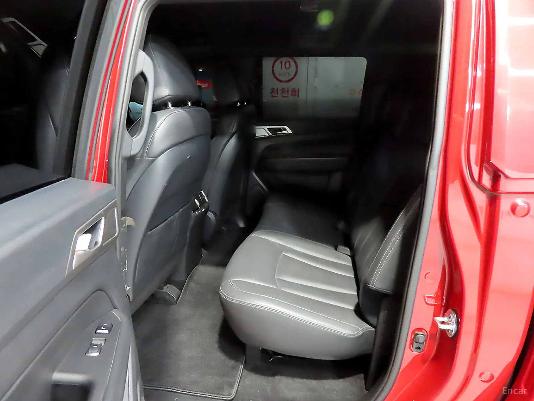 KG Mobility (SsangYong) Rexton Sports Khan превью 12