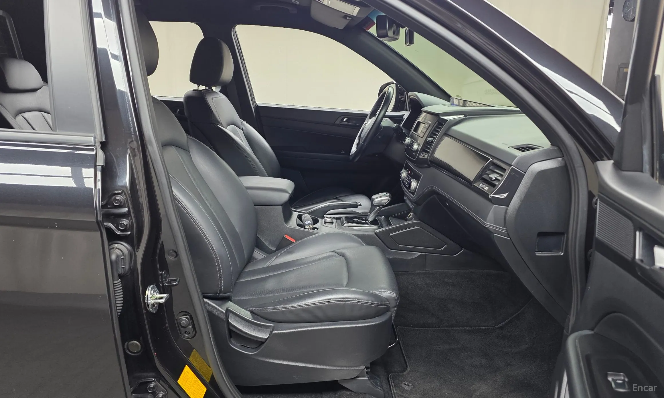 KG Mobility (SsangYong) Rexton Sports Khan превью 11