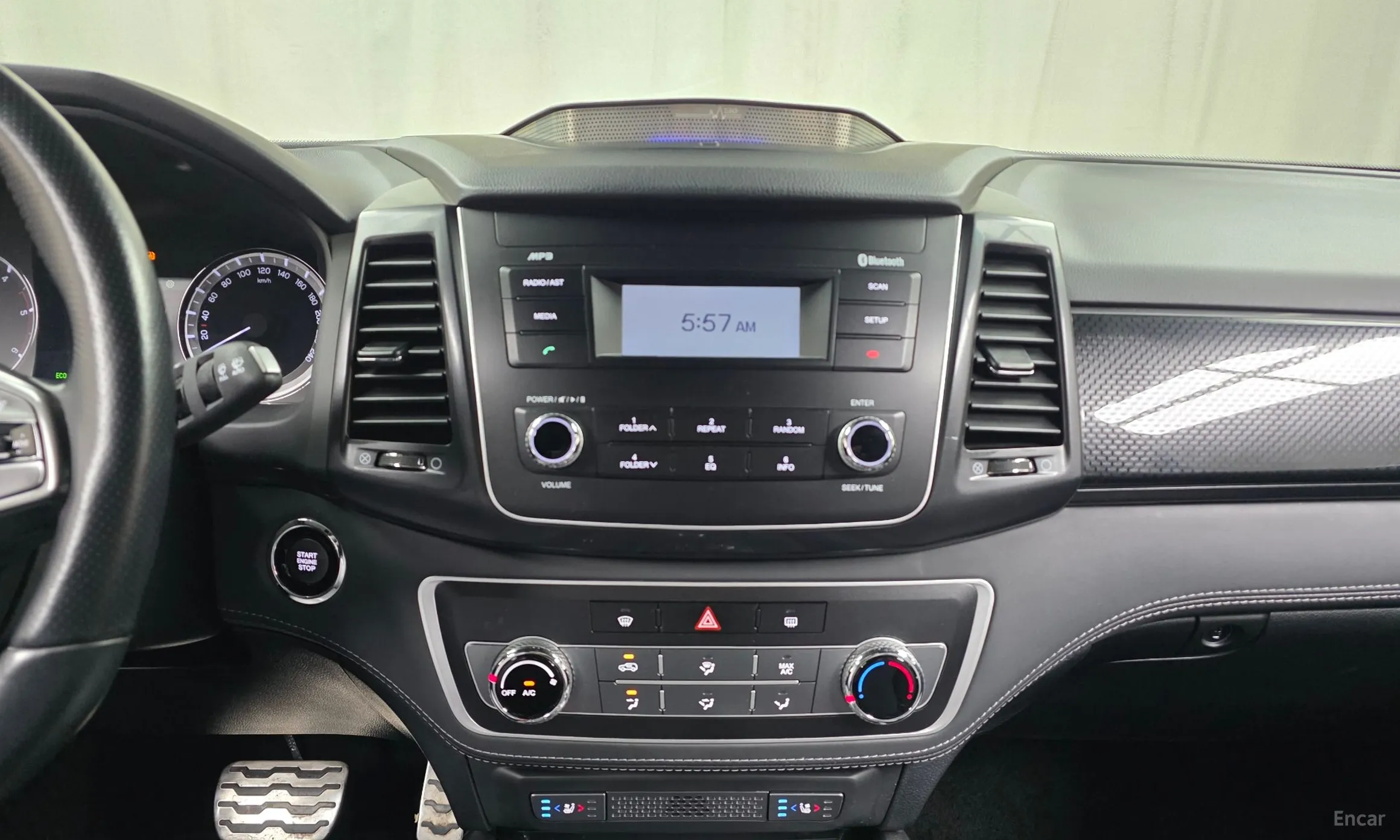 KG Mobility (SsangYong) Rexton Sports Khan превью 14