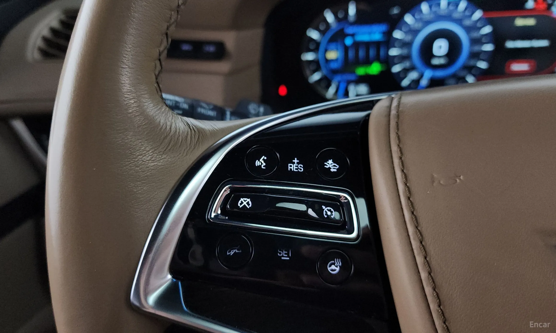Cadillac Escalade превью 14
