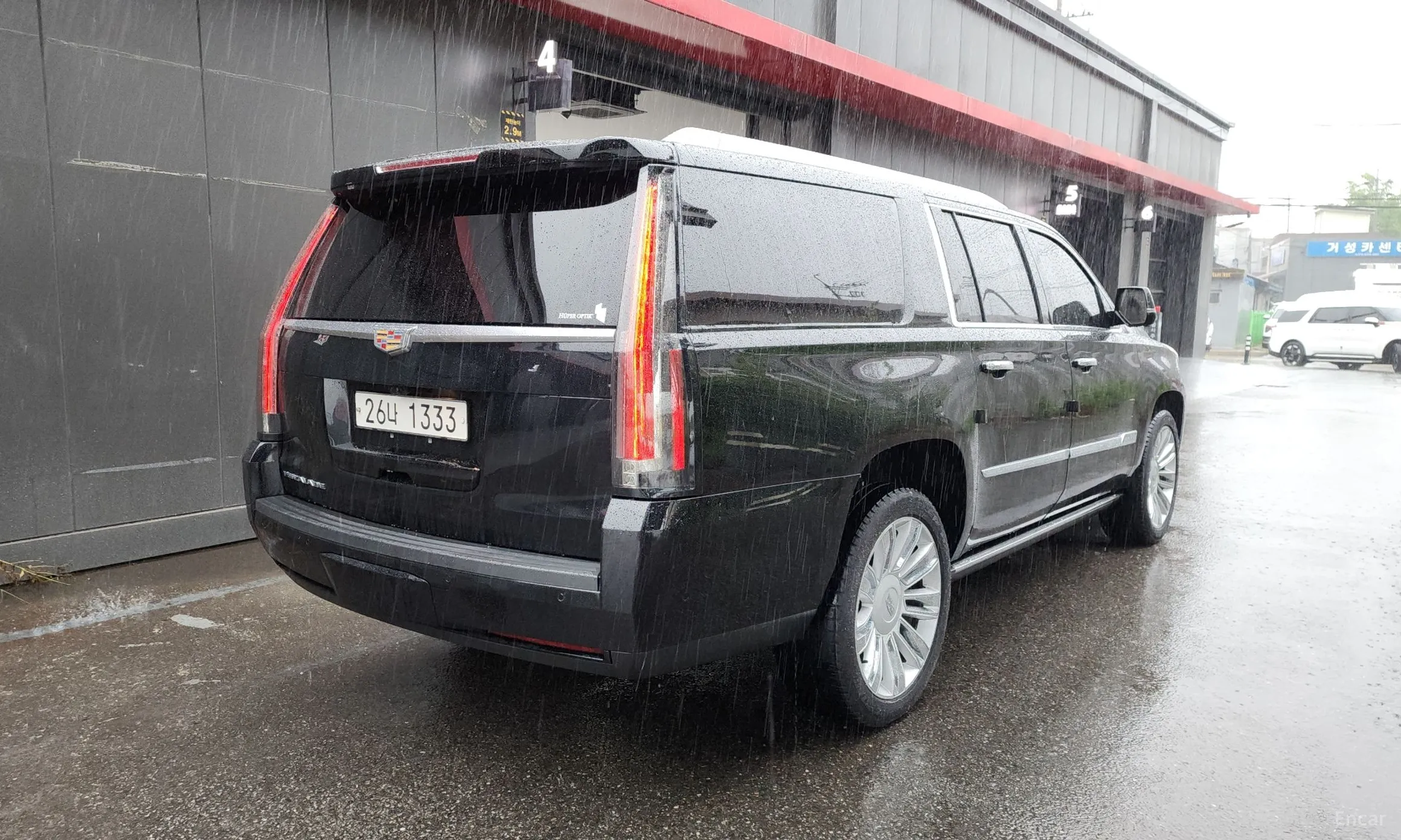 Cadillac Escalade превью 2
