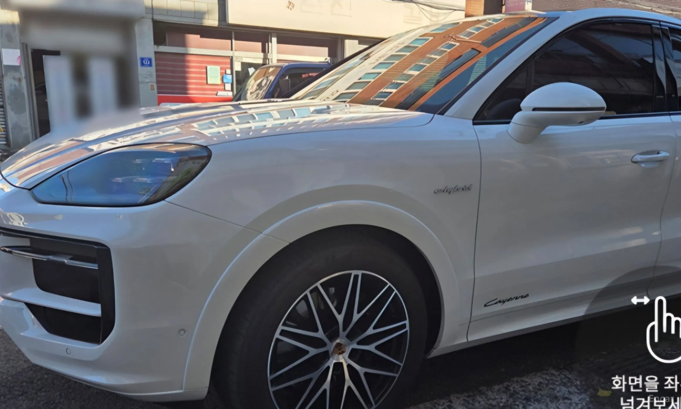Porsche Cayenne (PO536) превью 5