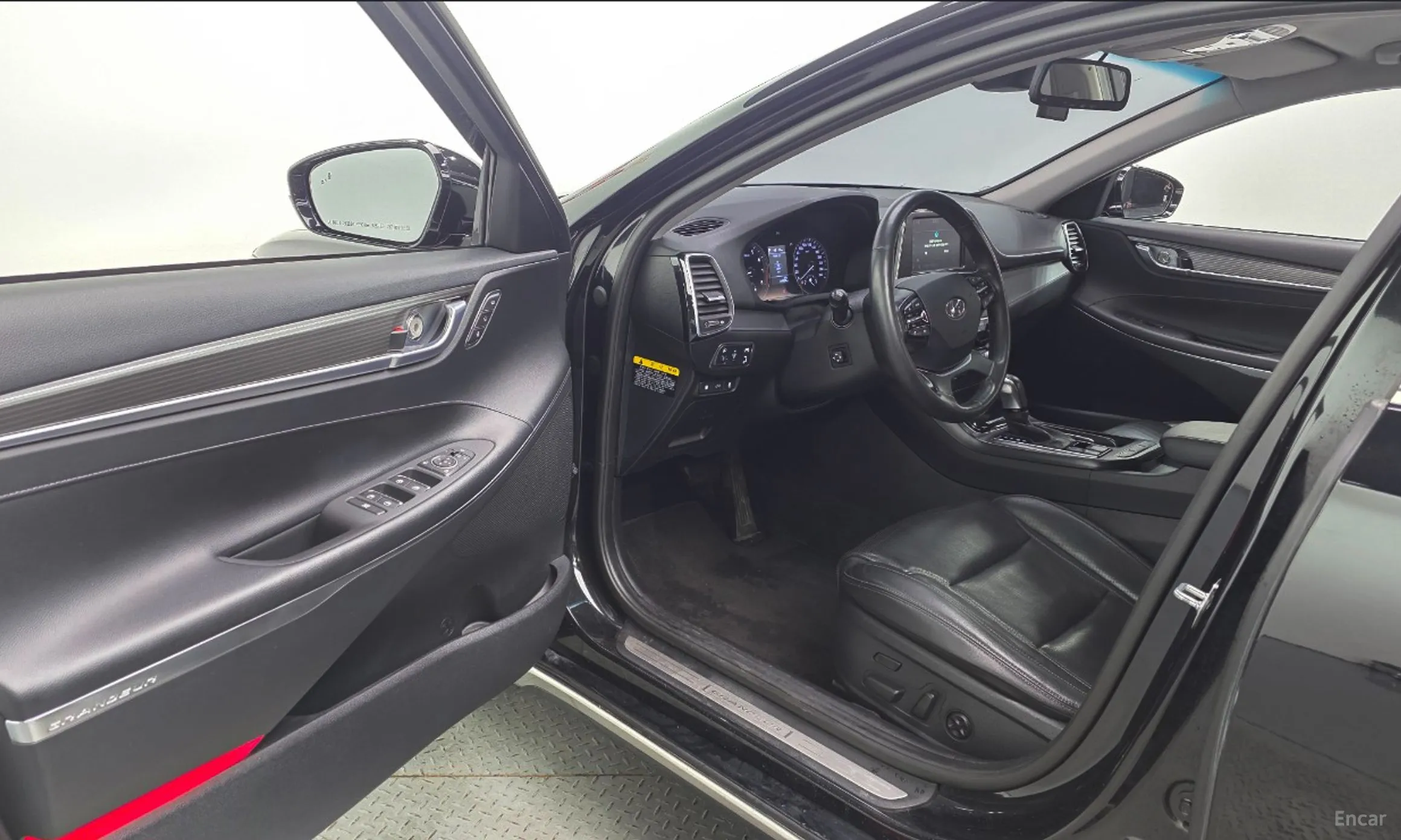 Hyundai Grandeur IG превью 10