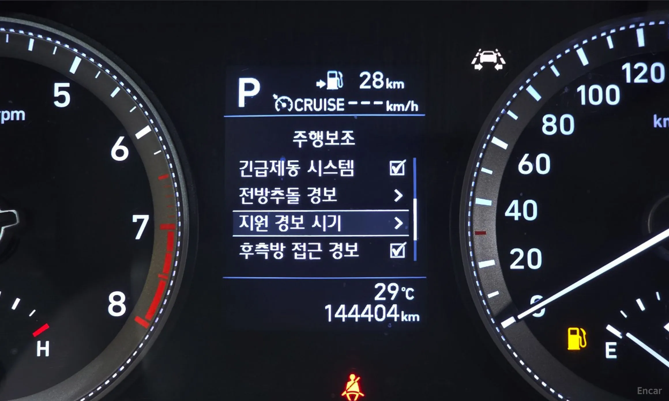 Hyundai Grandeur IG превью 17