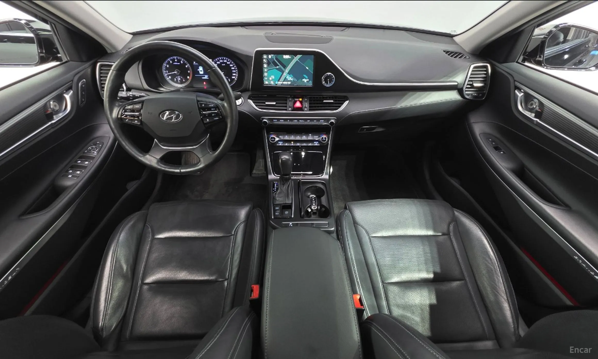 Hyundai Grandeur IG превью 7