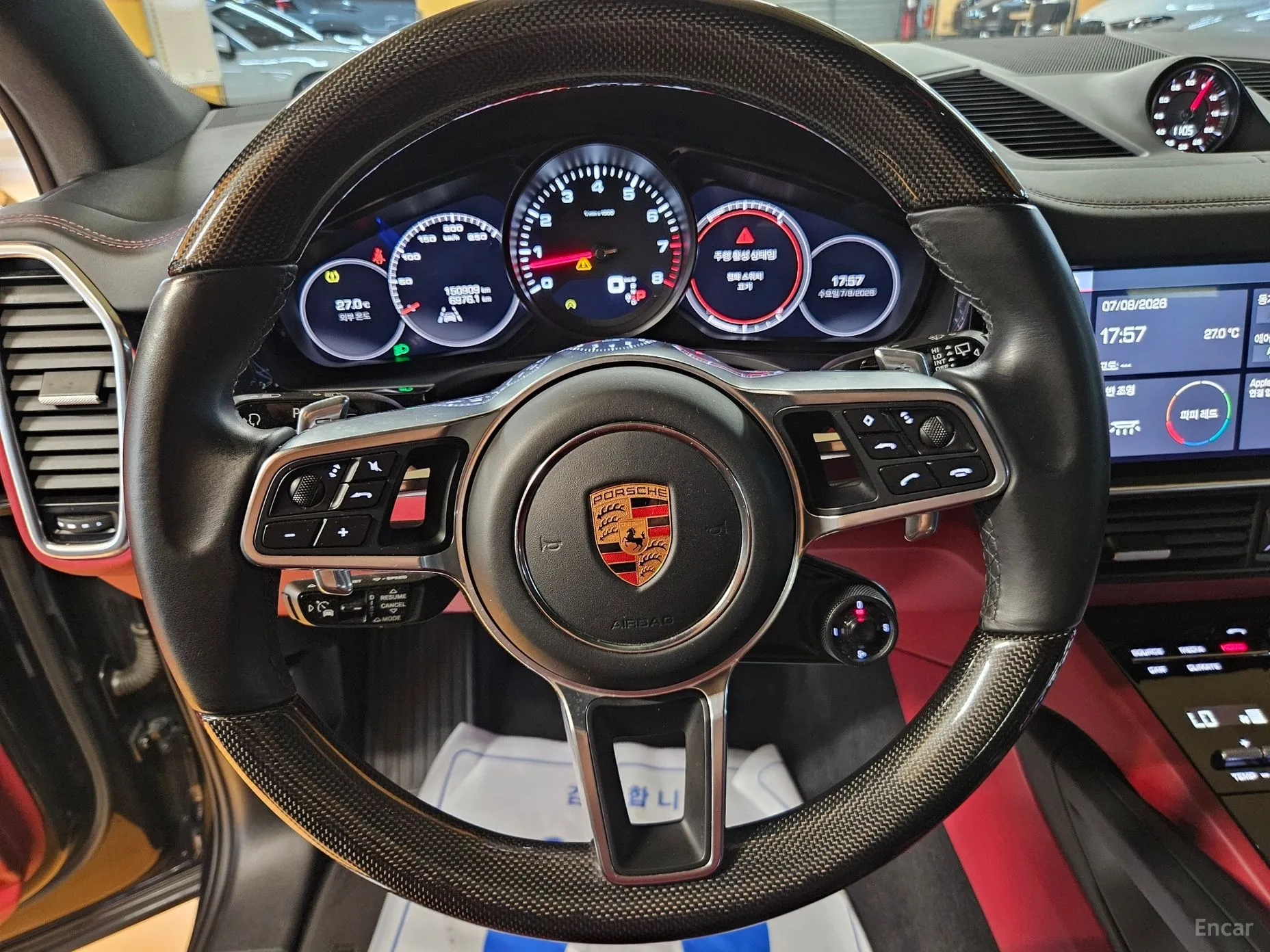 Porsche Cayenne (PO536) превью 12