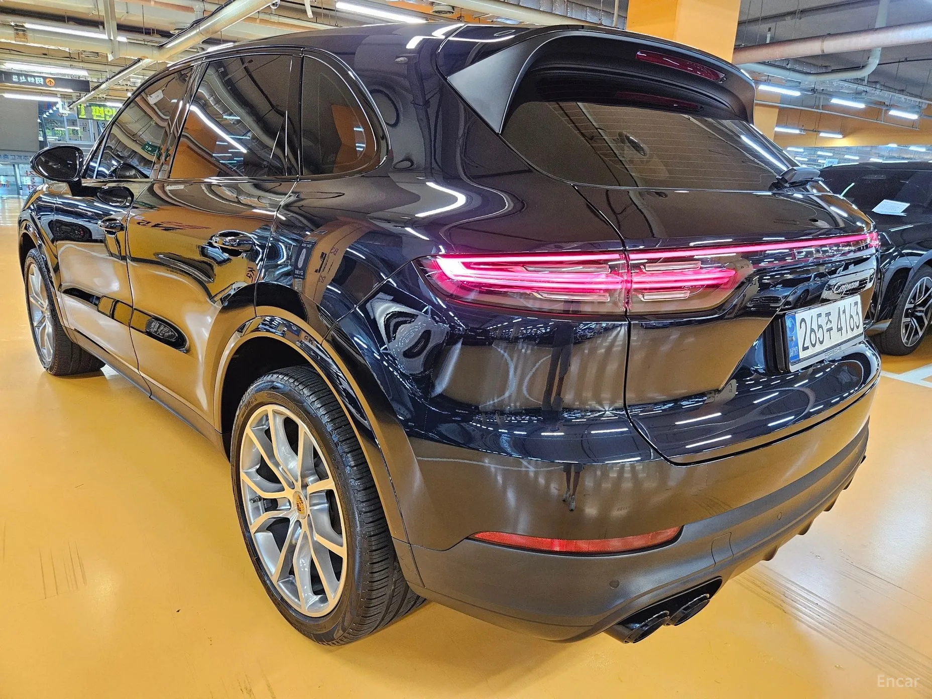 Porsche Cayenne (PO536) превью 2