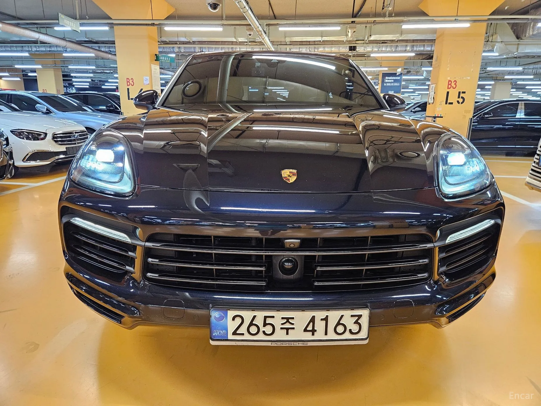 Porsche Cayenne (PO536) превью 3