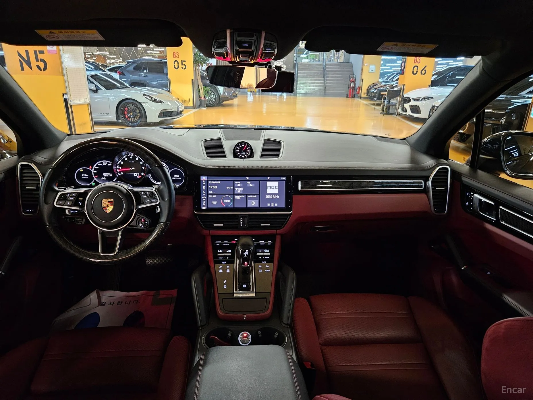 Porsche Cayenne (PO536) превью 7