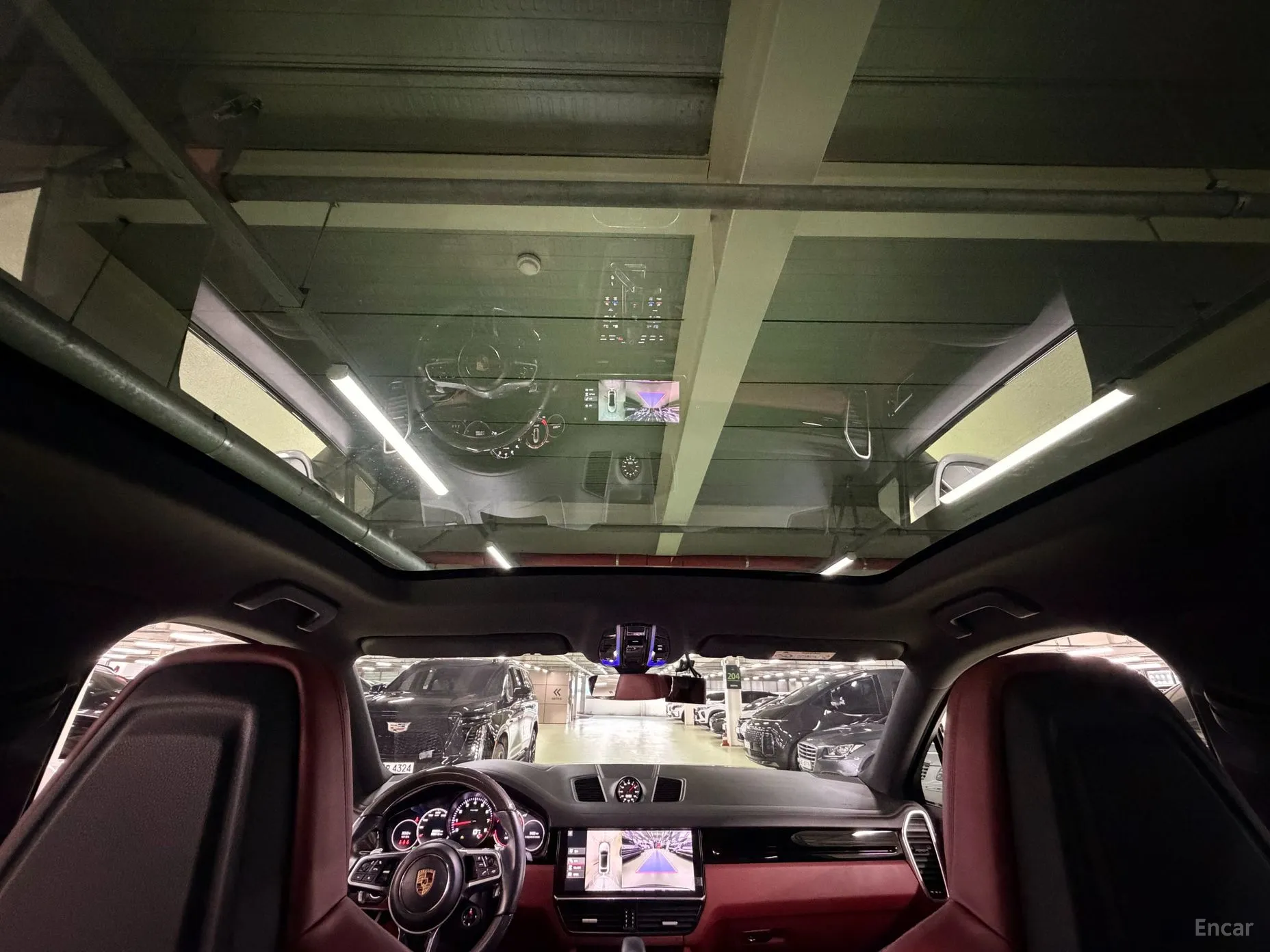 Porsche Cayenne (PO536) превью 15