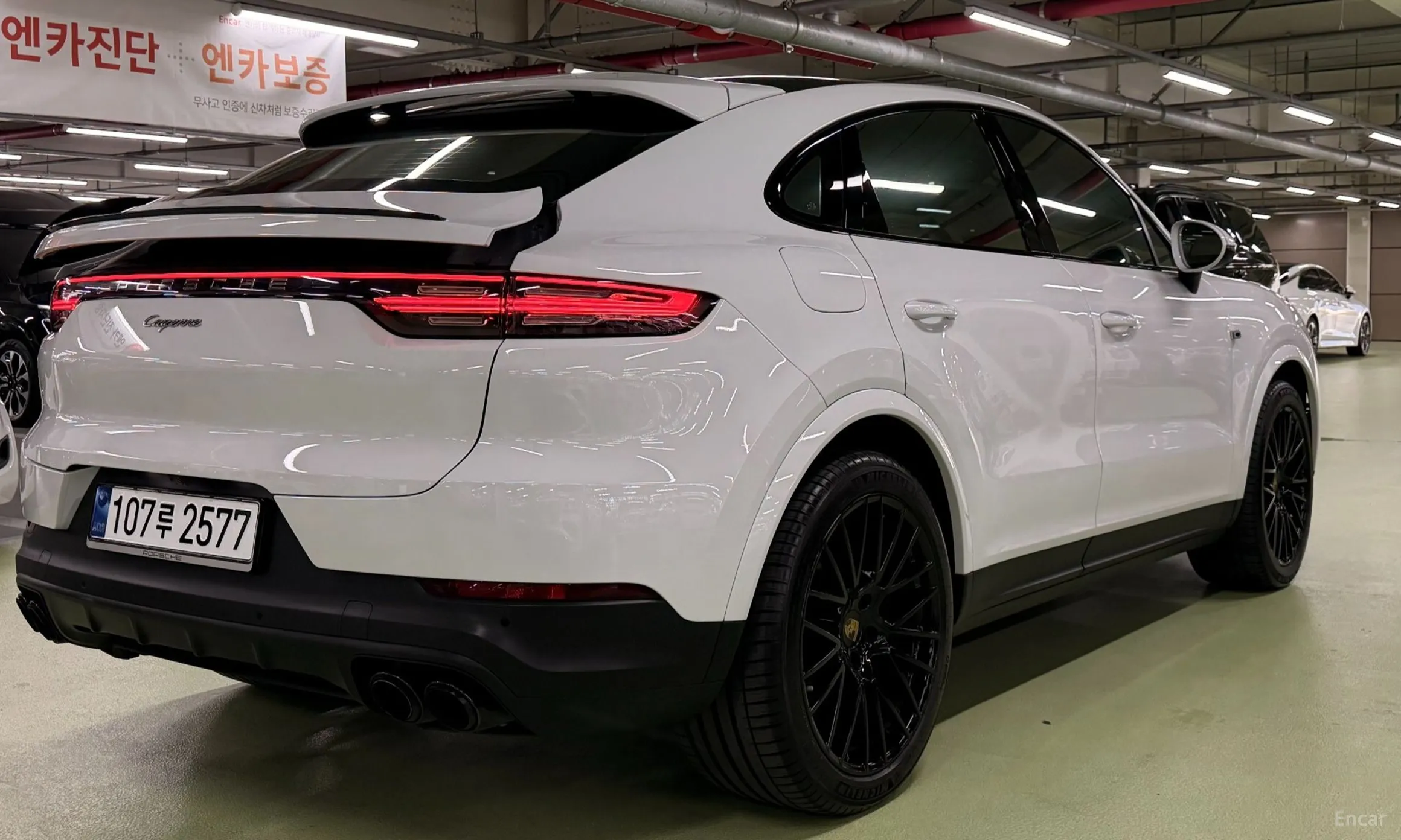 Porsche Cayenne (PO536) превью 4