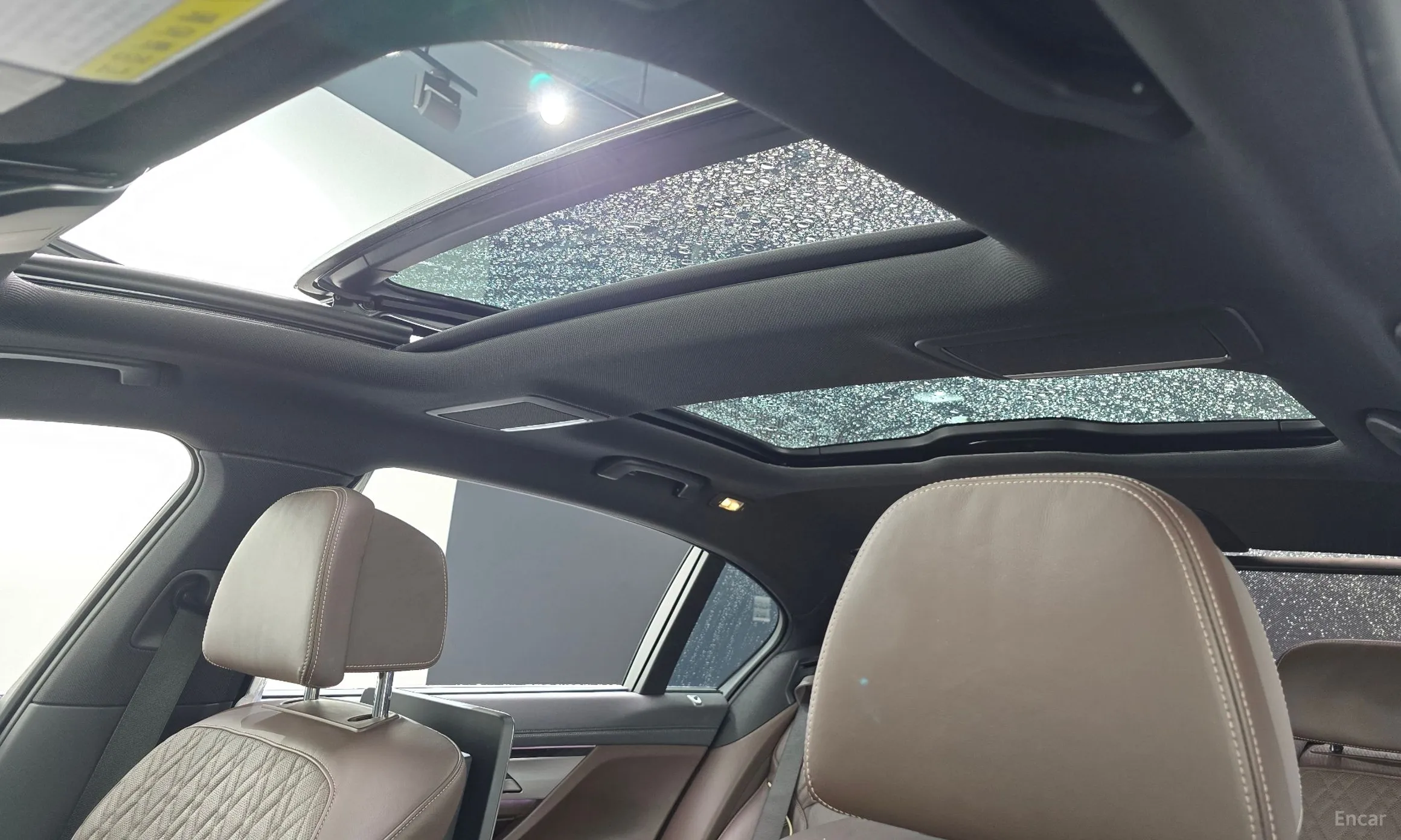 BMW 7 Series (G11) превью 17