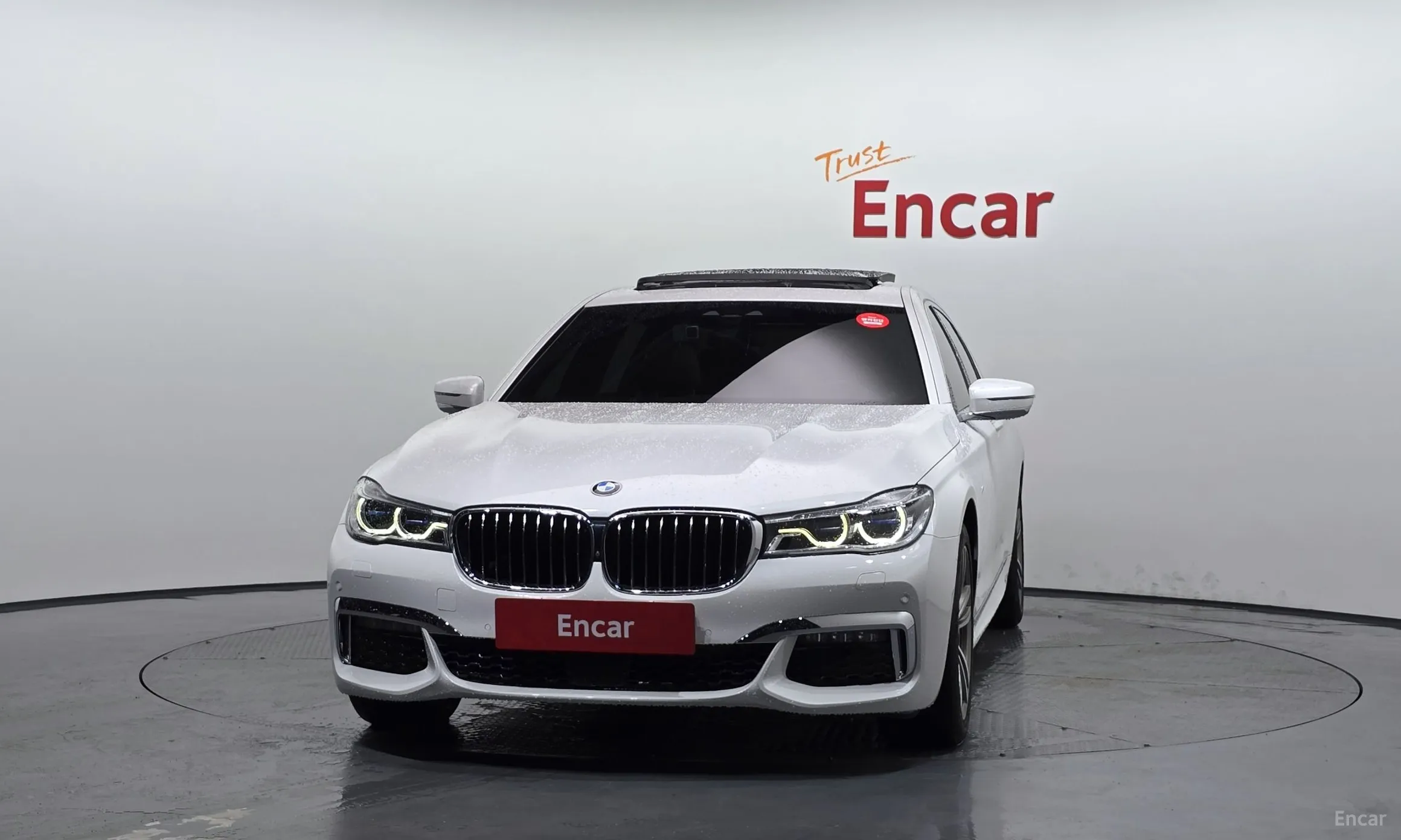 BMW 7 Series (G11) превью 3