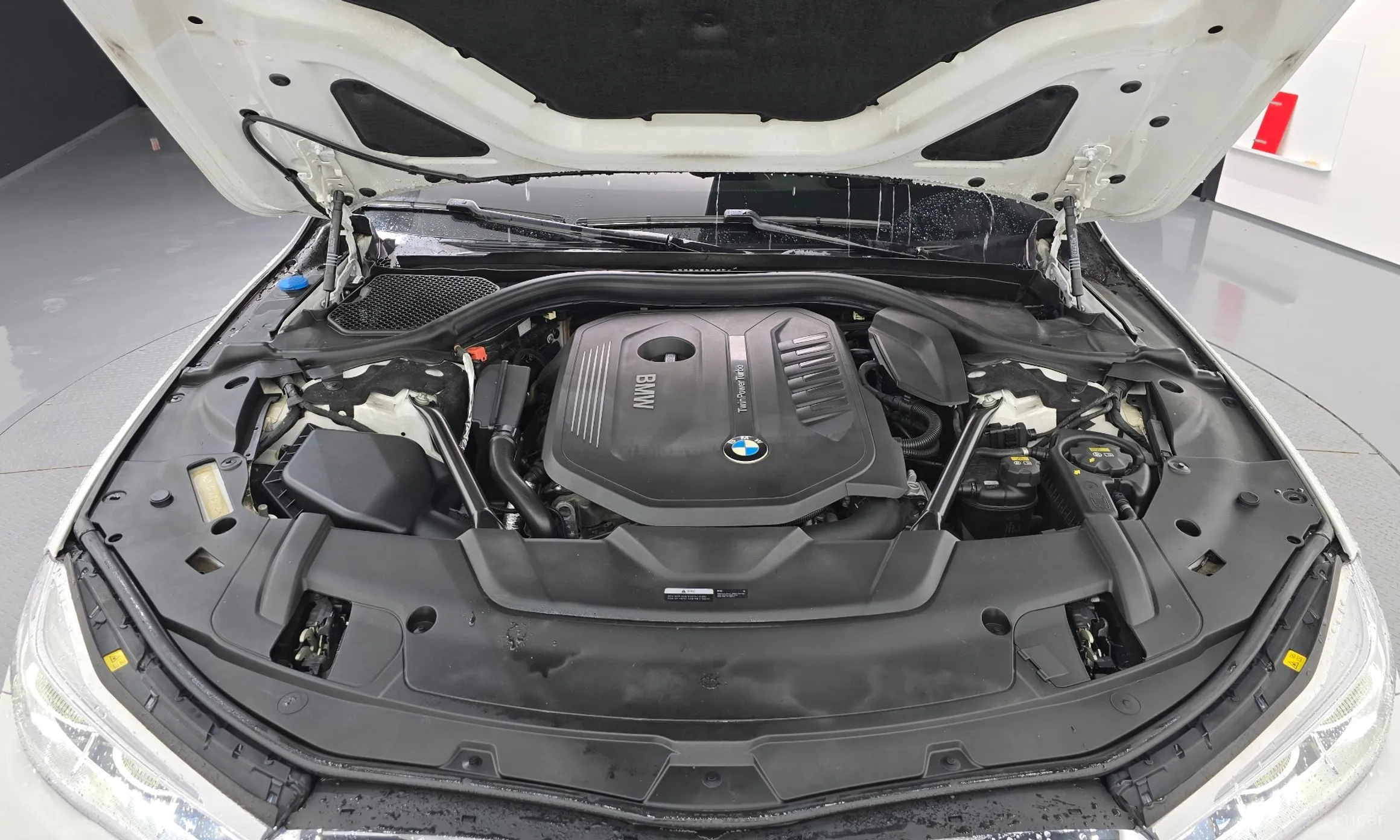 BMW 7 Series (G11) превью 6