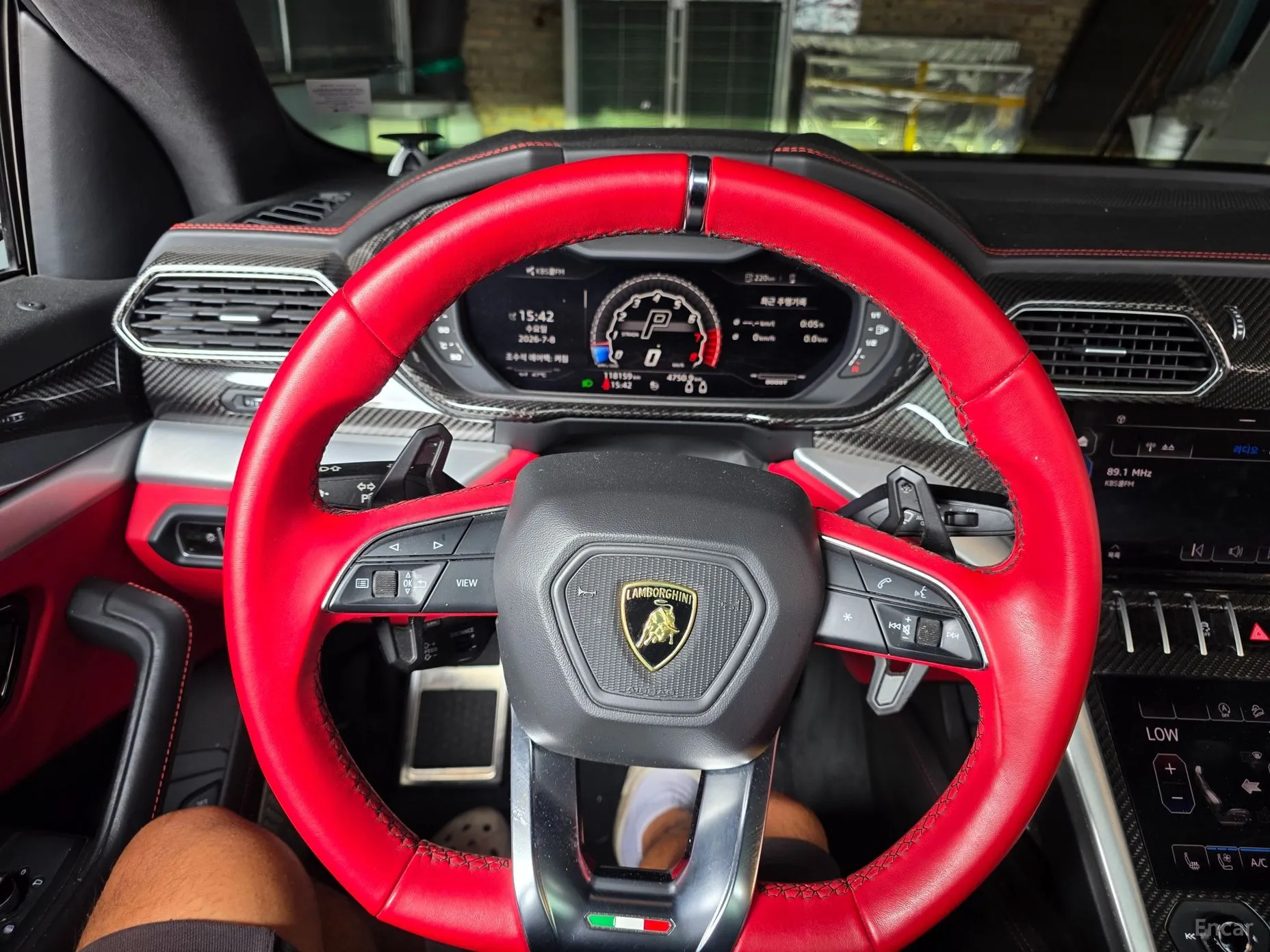 Lamborghini Urus превью 13