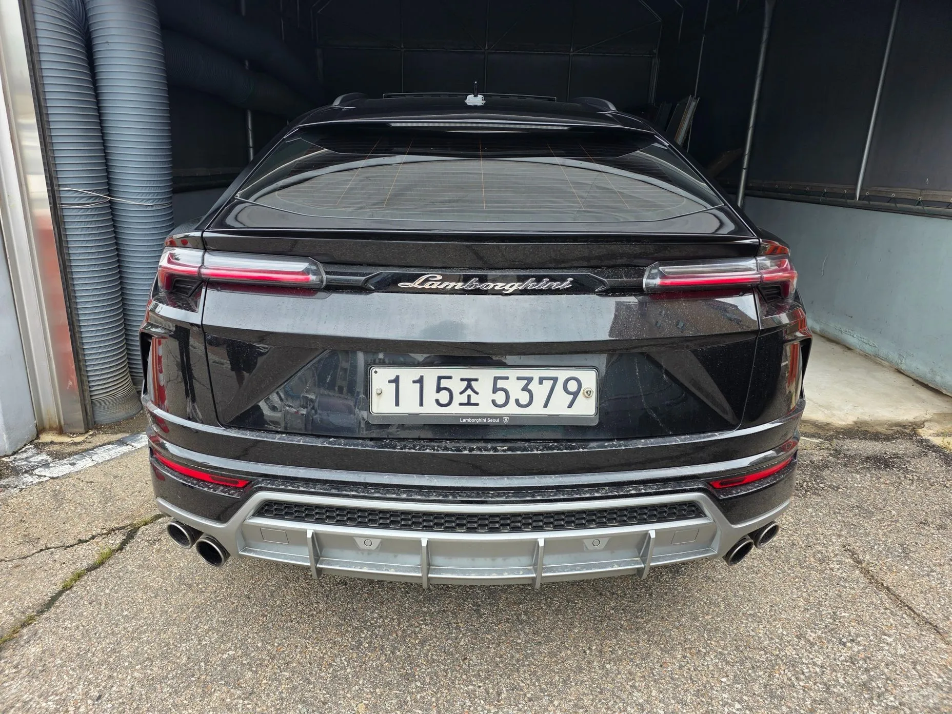 Lamborghini Urus превью 4