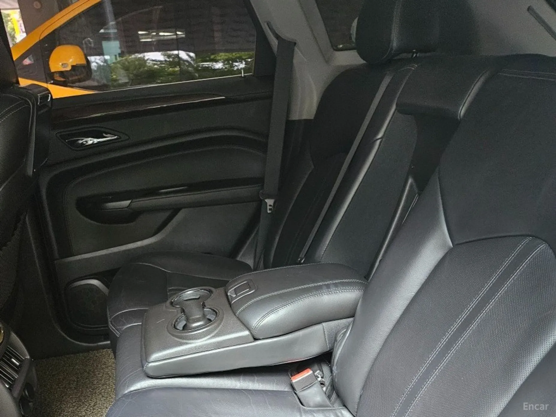 Cadillac All new SRX превью 15