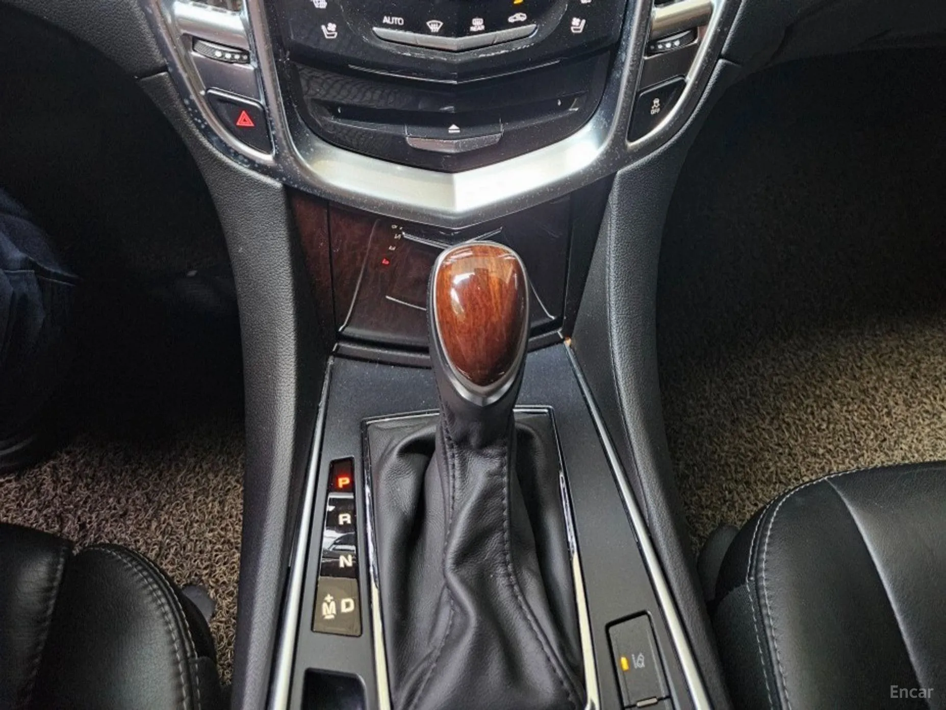 Cadillac All new SRX превью 9