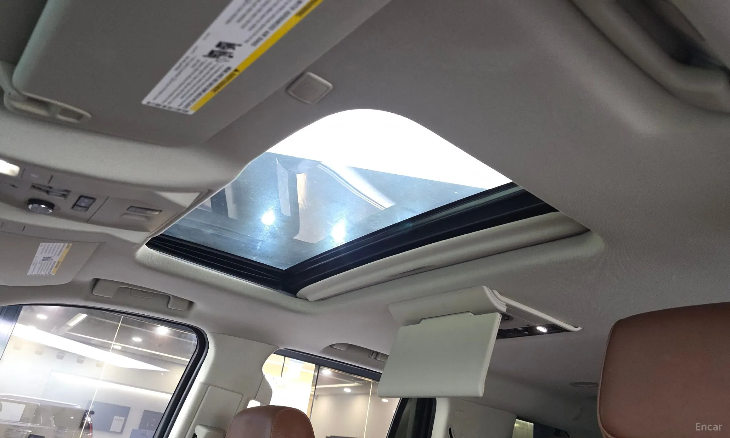 Cadillac Escalade превью 19