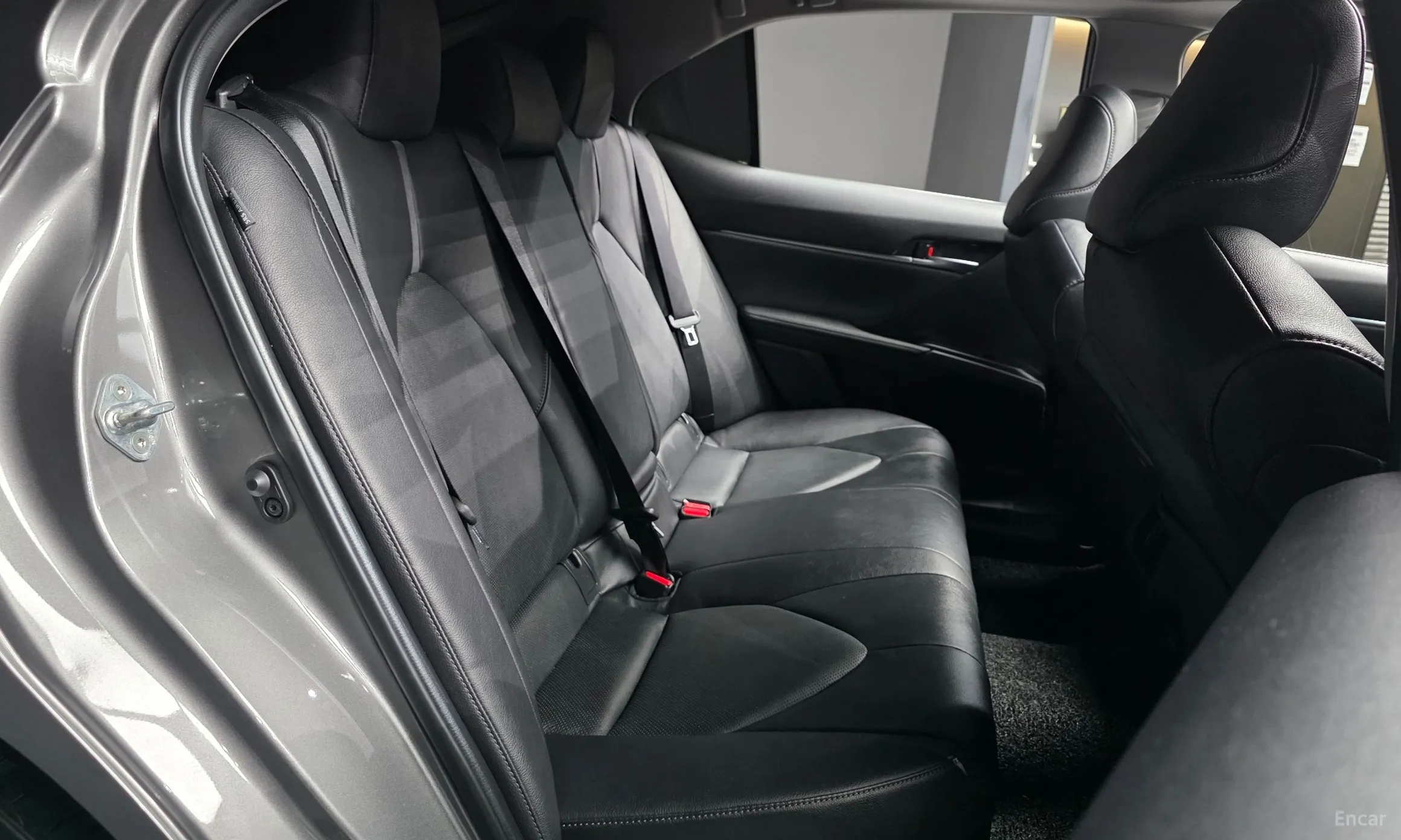 Toyota Camry (XV70) превью 12
