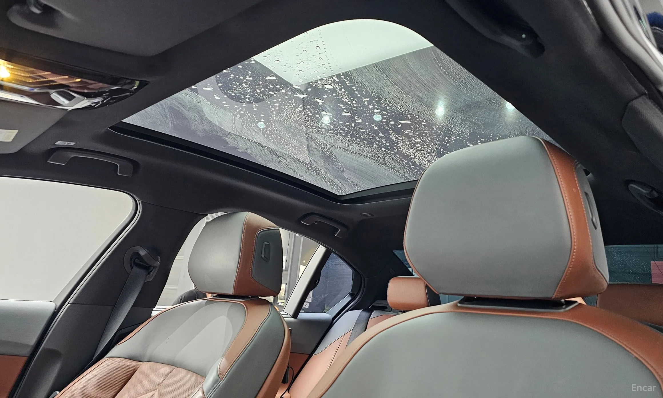BMW 5 Series (G60) превью 15