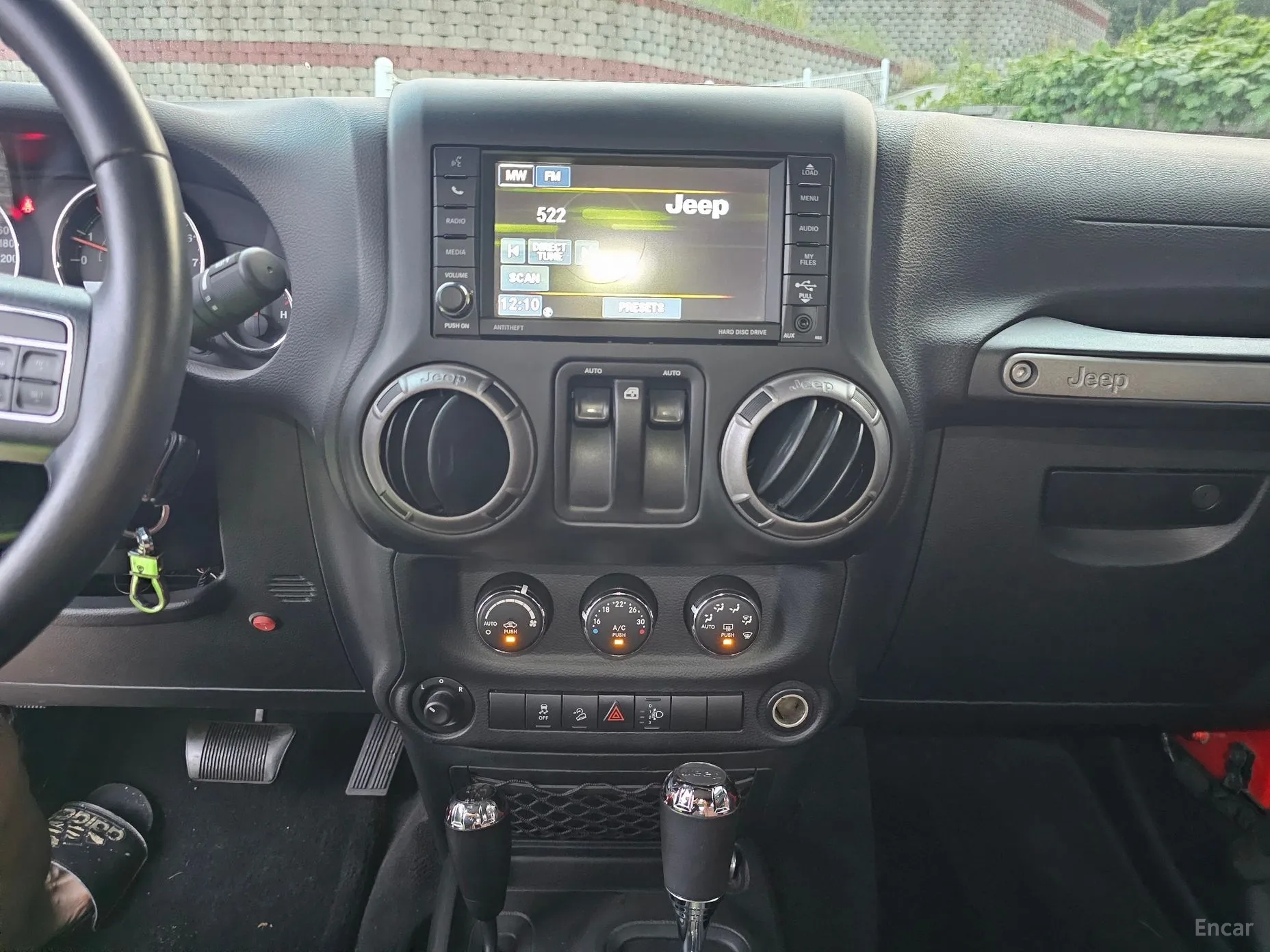 Jeep Wrangler (JK) превью 11