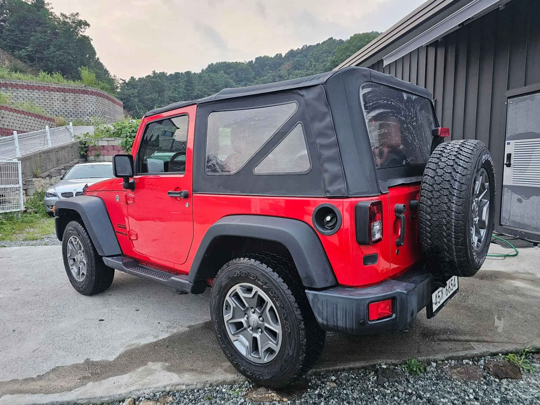 Jeep Wrangler (JK) превью 7