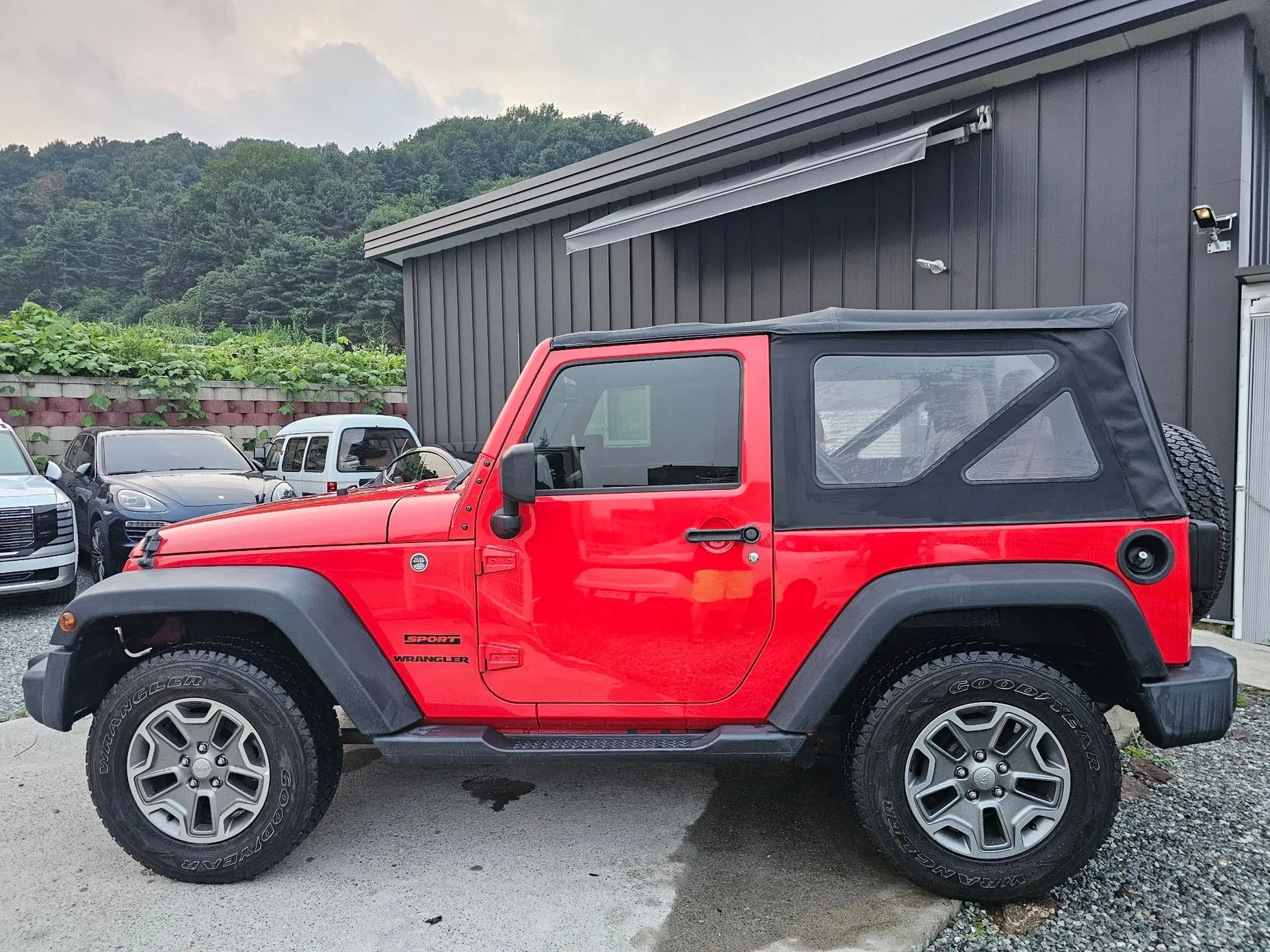 Jeep Wrangler (JK) превью 8