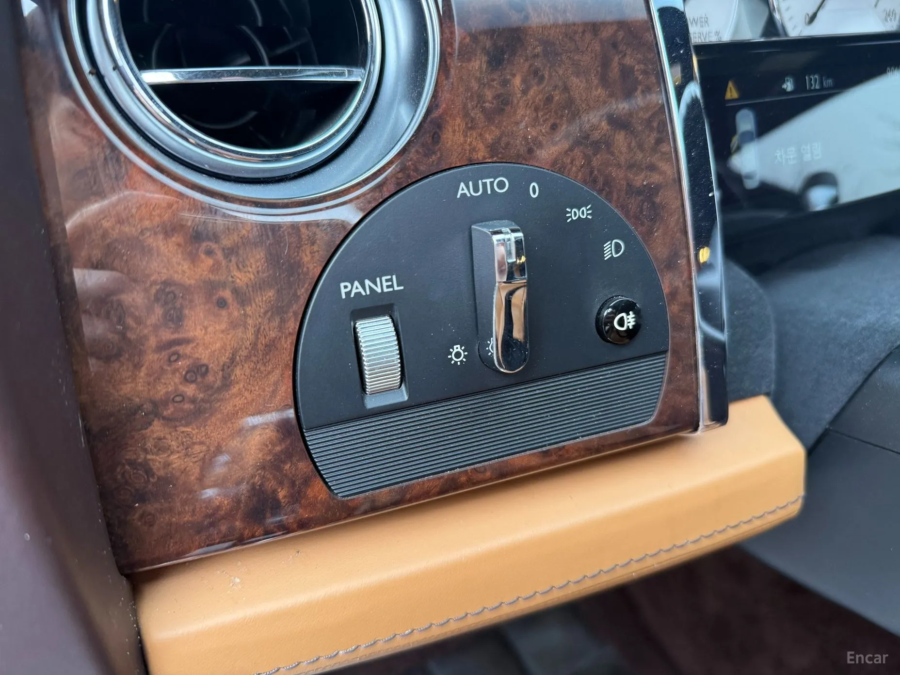 Rolls-Royce Ghost превью 11