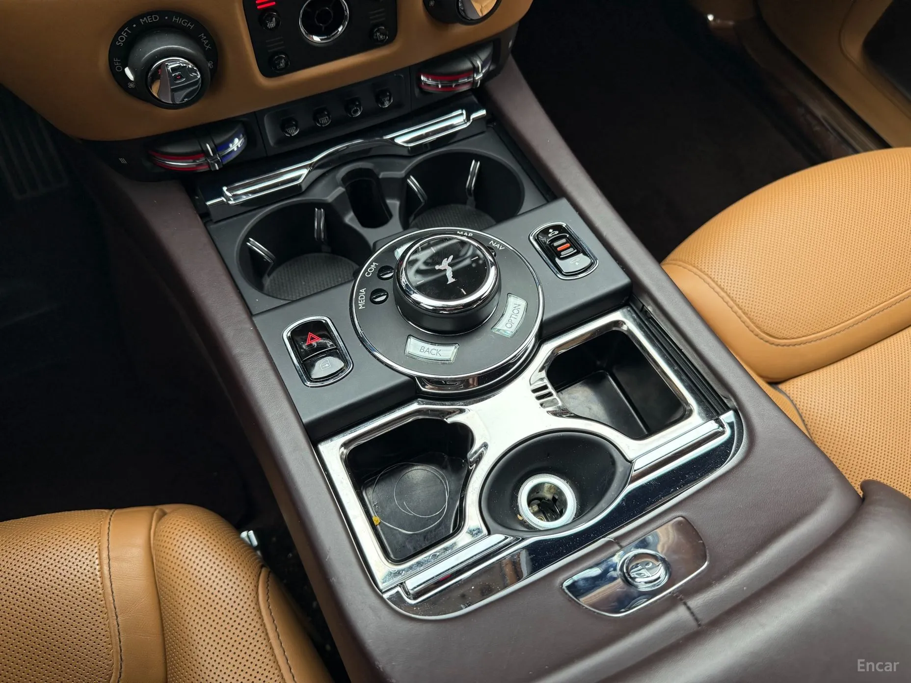 Rolls-Royce Ghost превью 9