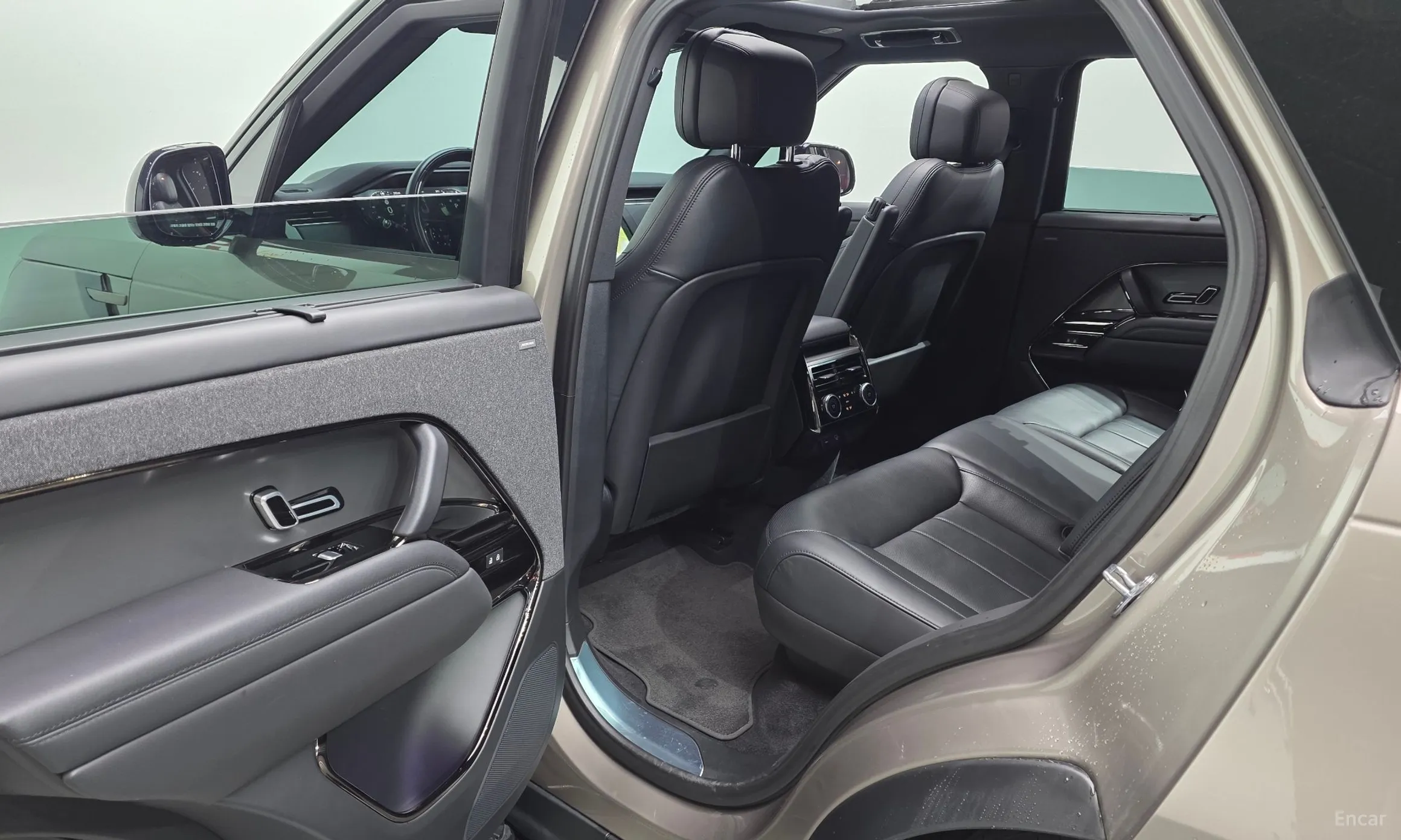 Land Rover Range Rover Sport 3rd Generation превью 12