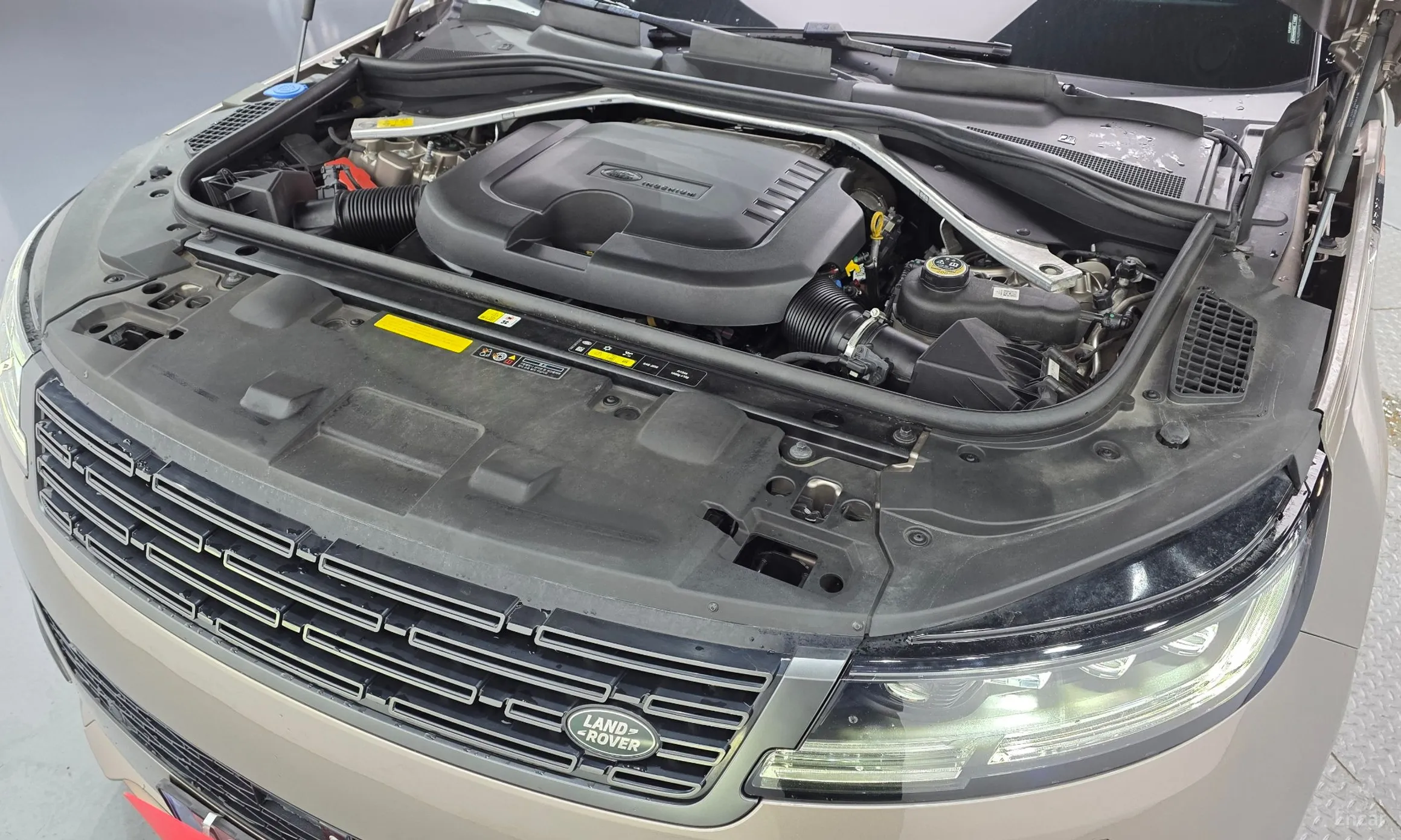 Land Rover Range Rover Sport 3rd Generation превью 6