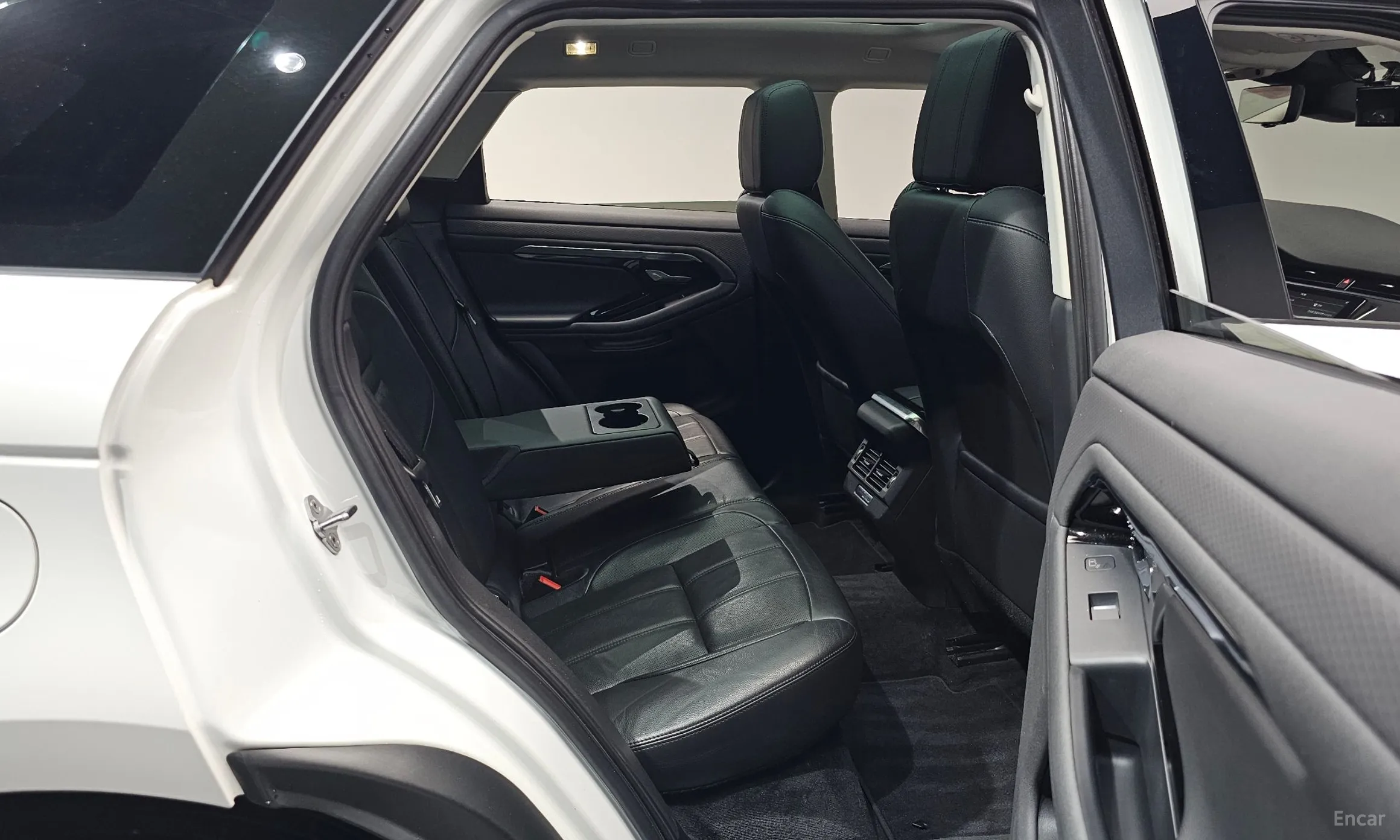 Land Rover Range Rover Evoque 2nd Generation превью 12