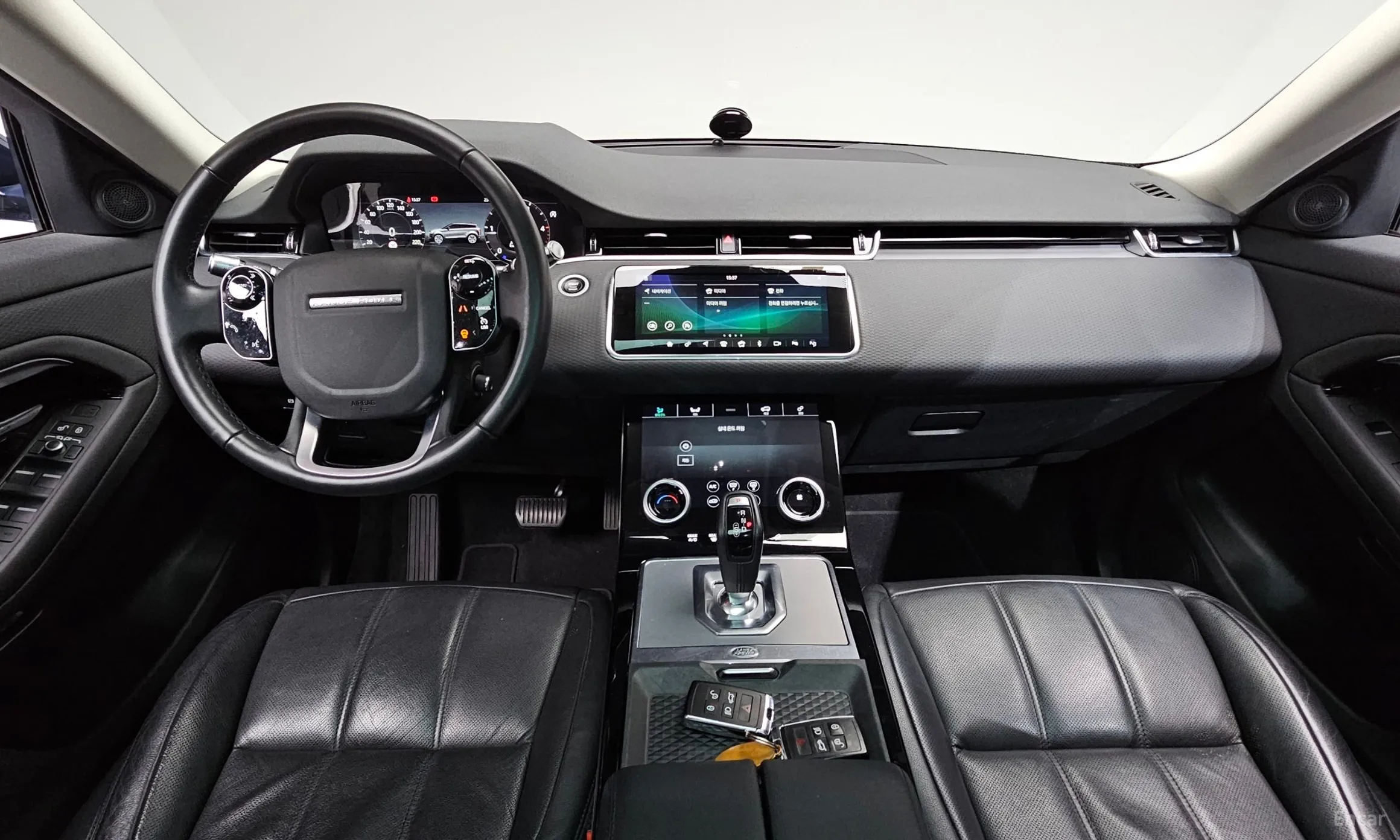 Land Rover Range Rover Evoque 2nd Generation превью 7