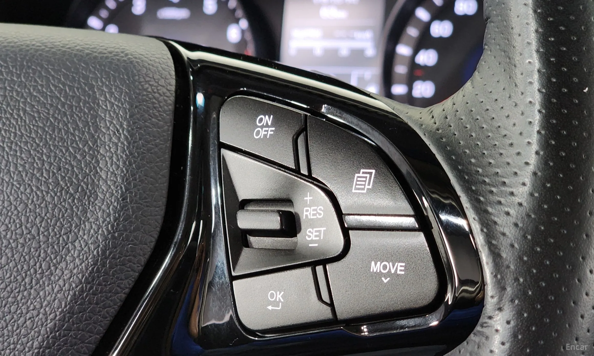KG Mobility (SsangYong) Berry New Tivoli превью 15