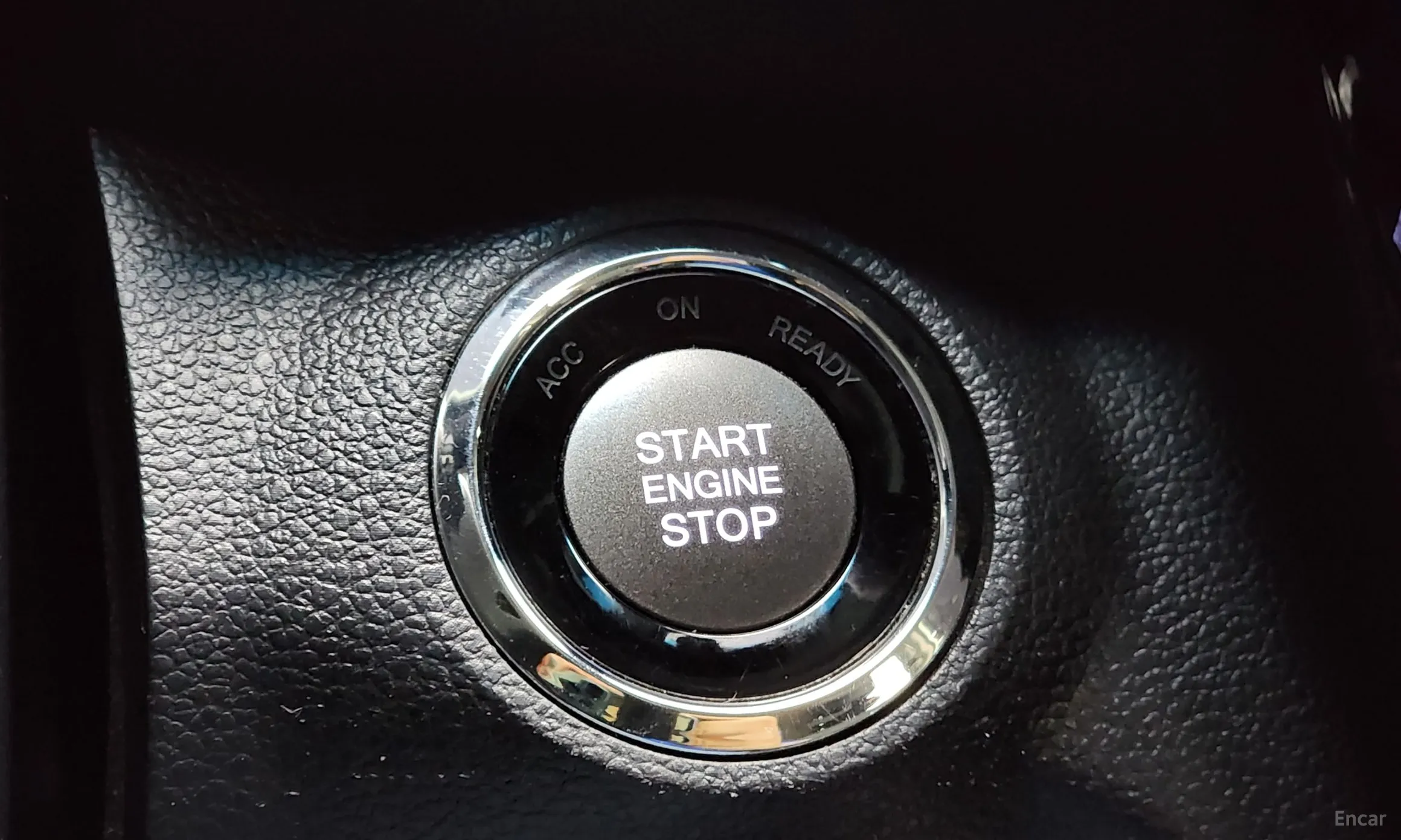 KG Mobility (SsangYong) Berry New Tivoli превью 20