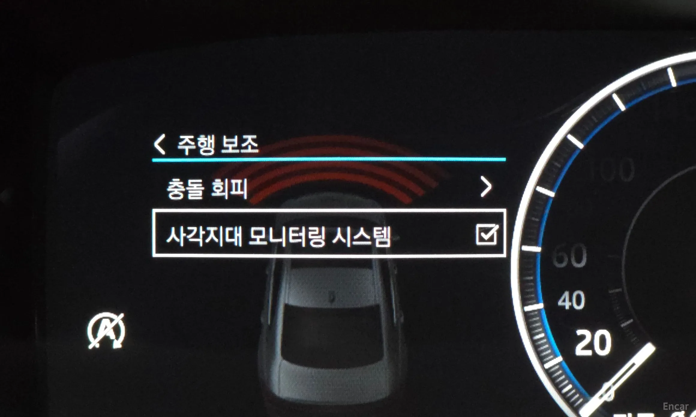 Jaguar XF (x260) превью 16