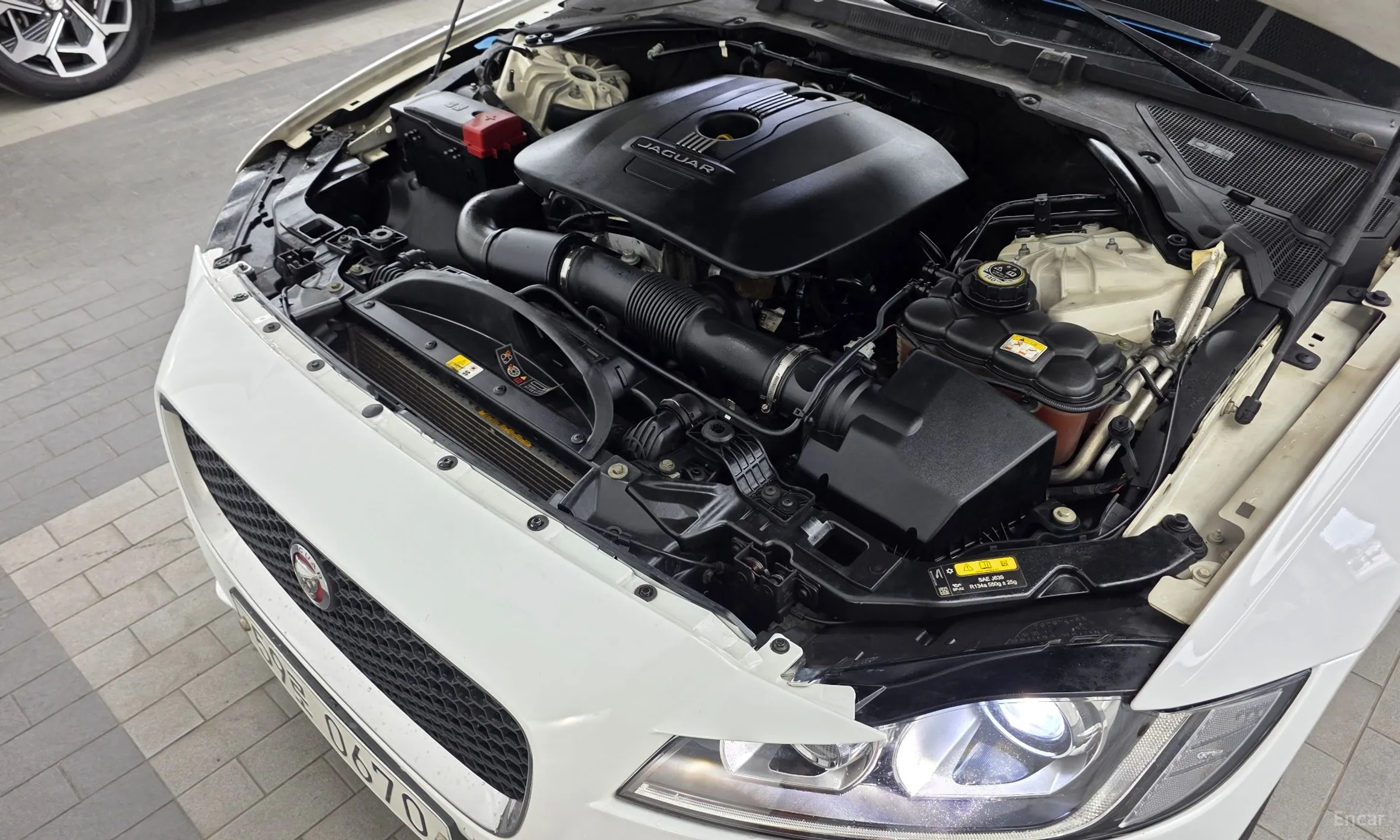Jaguar XF (x260) превью 6